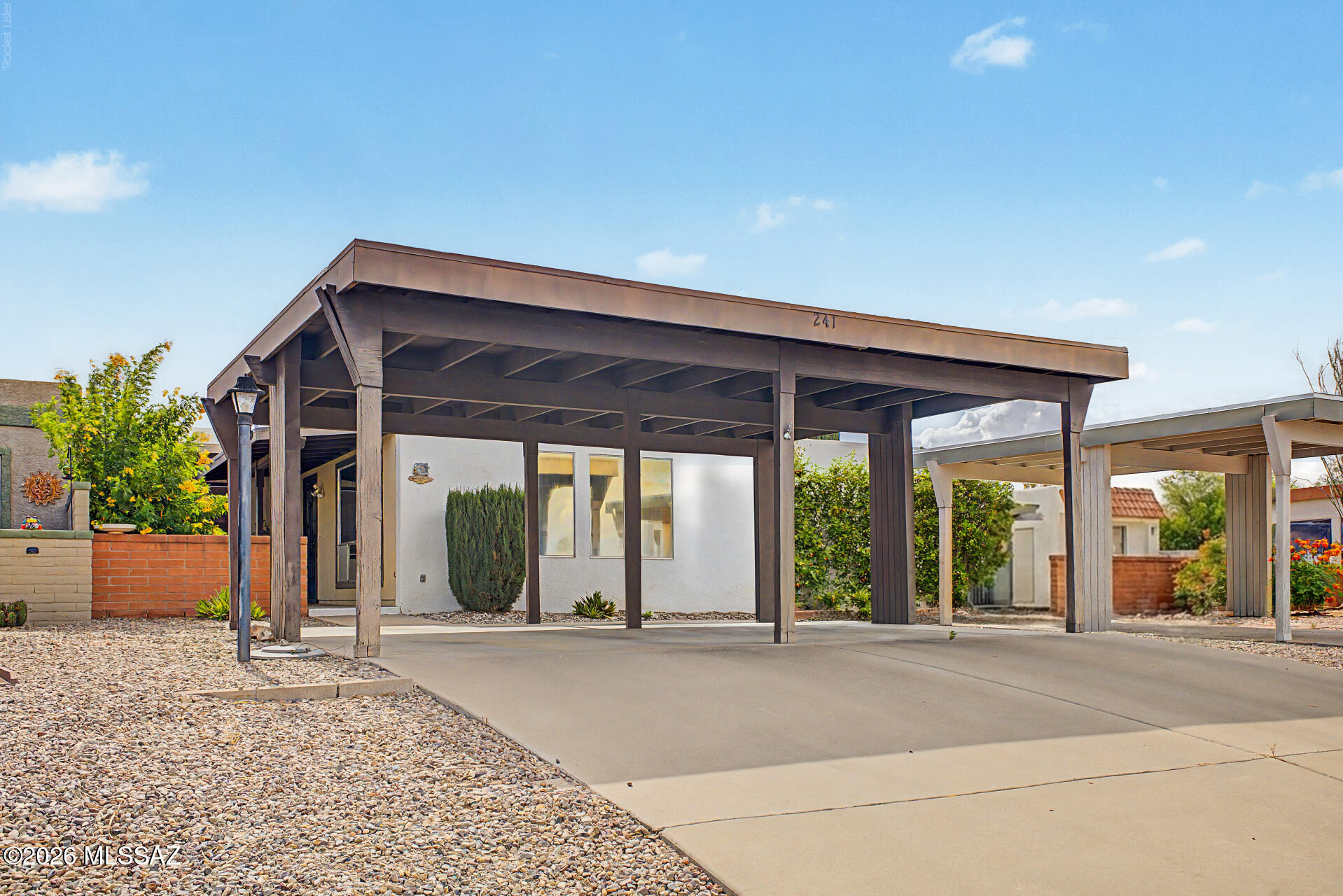 Green Valley Townhouses NO.7 - Residential