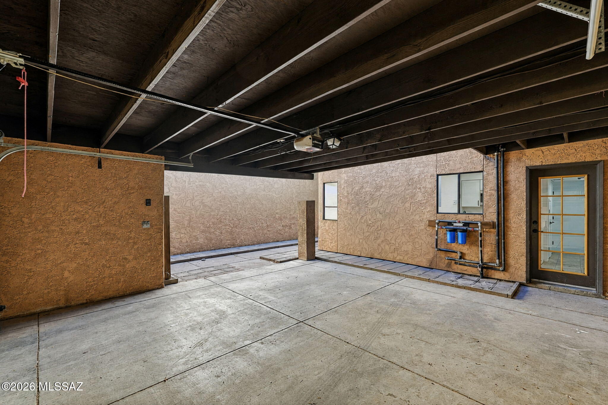 Casa Gallego (1-76) - Residential