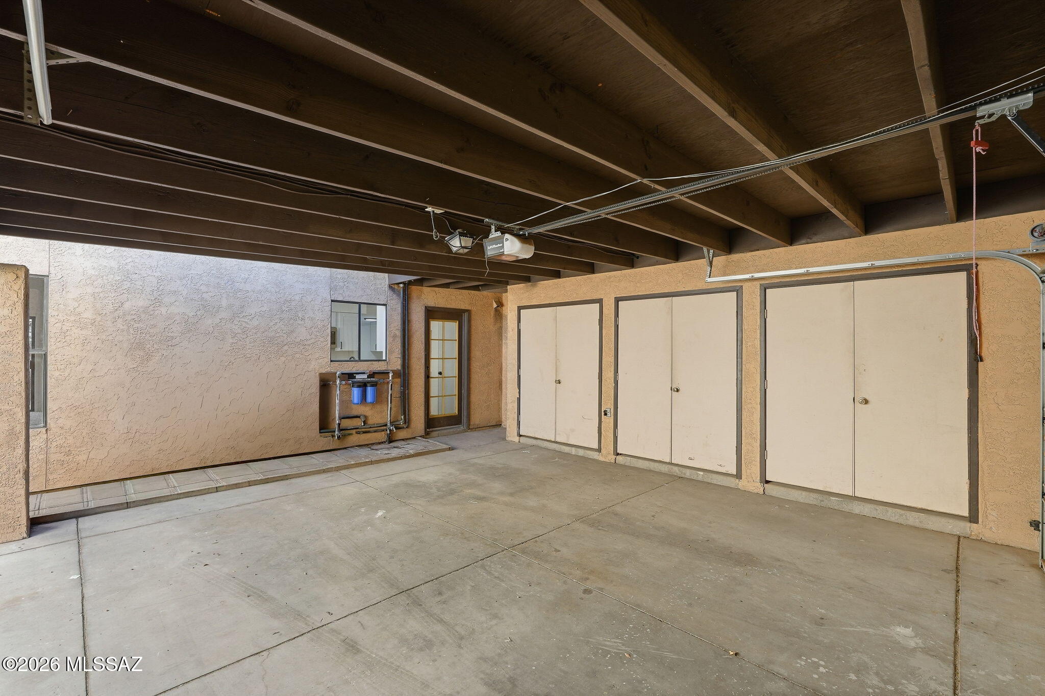 Casa Gallego (1-76) - Residential