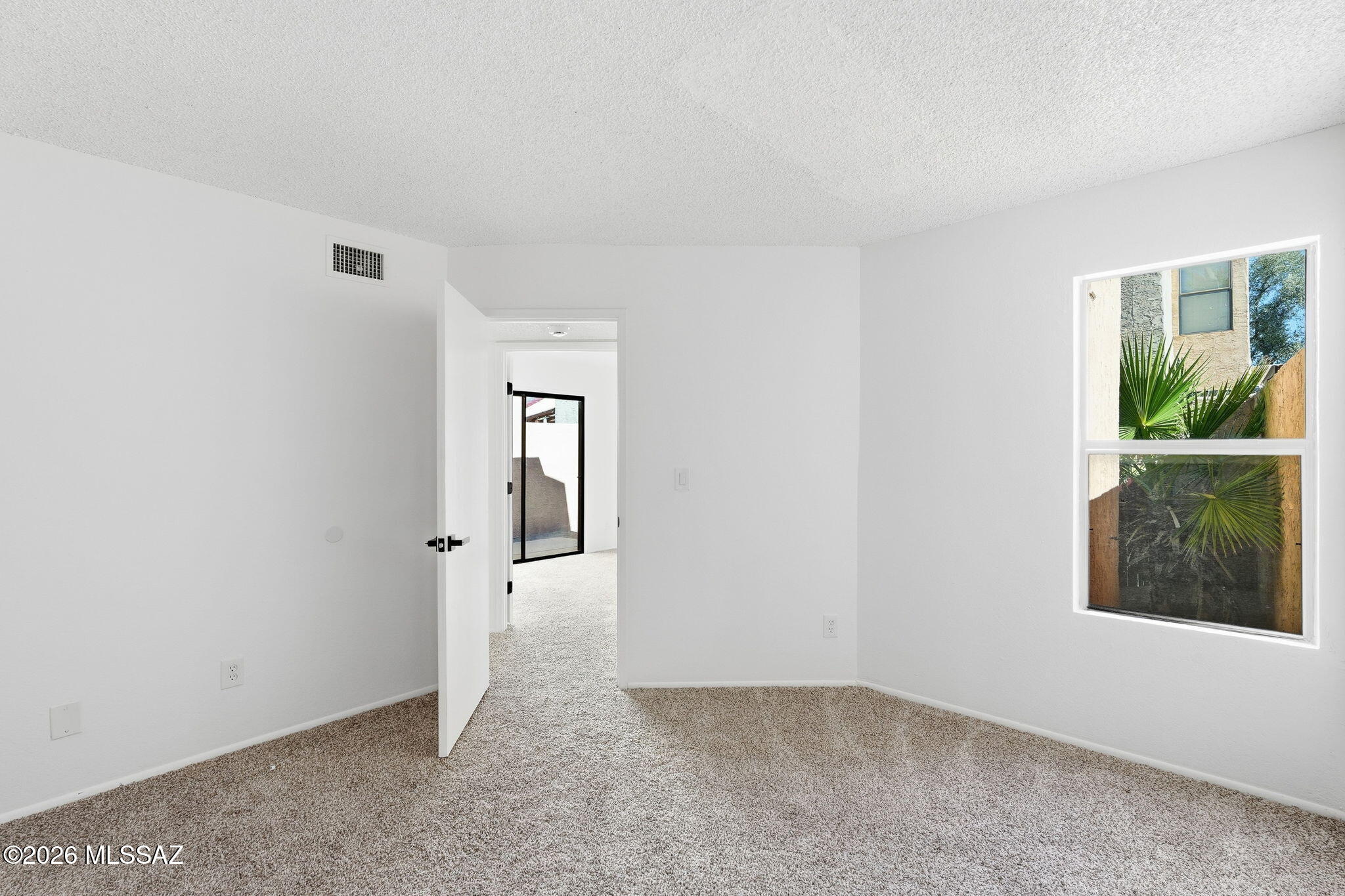 Casa Gallego (1-76) - Residential