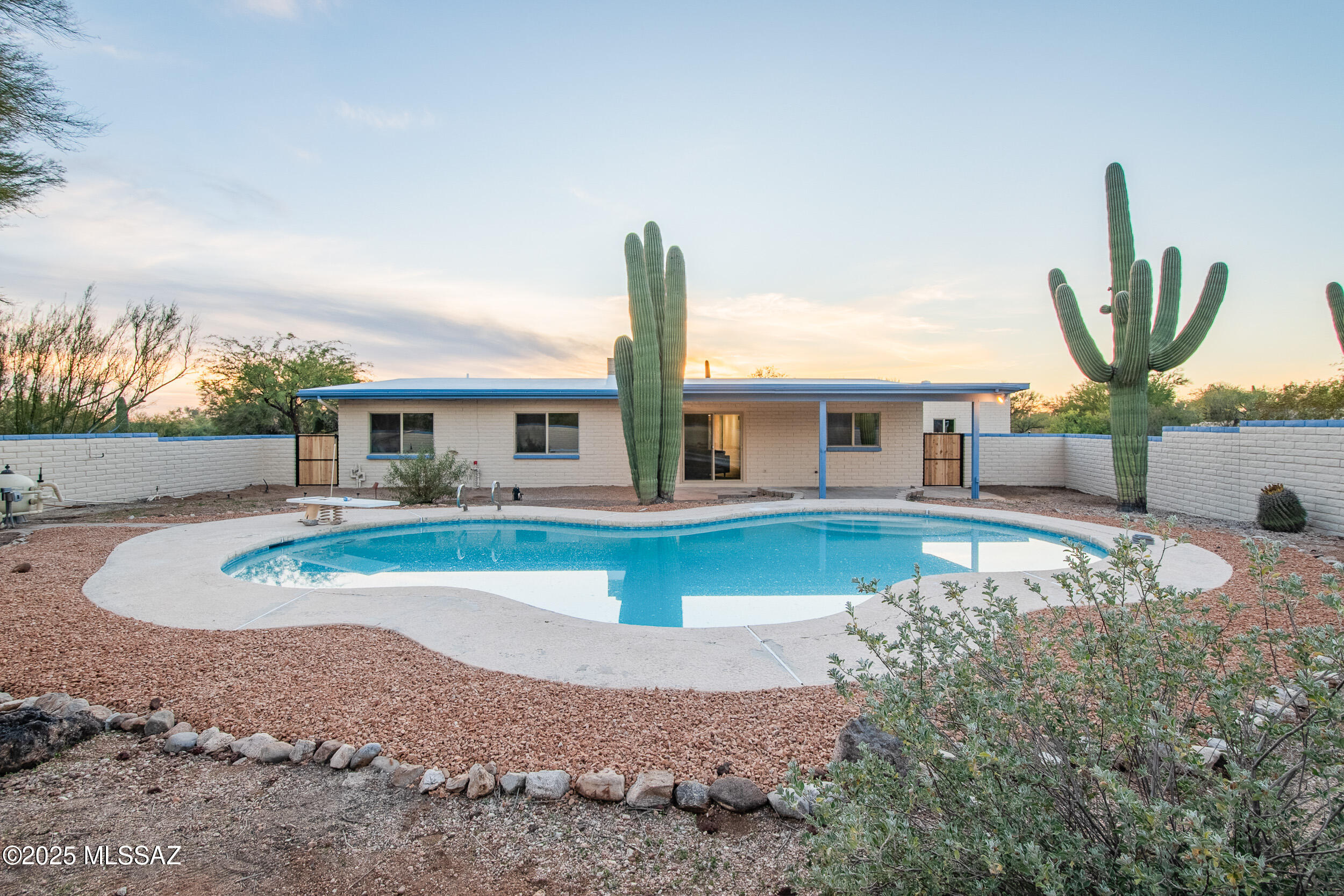 Rinconada Hills  (1-115) - Residential