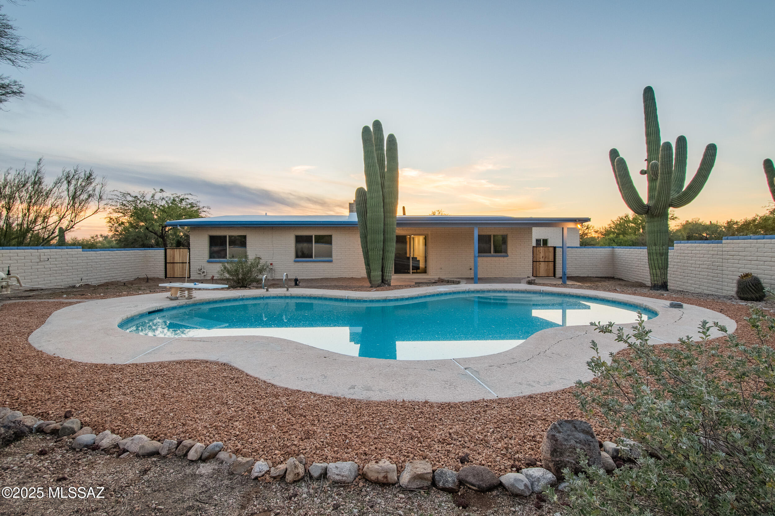 Rinconada Hills  (1-115) - Residential