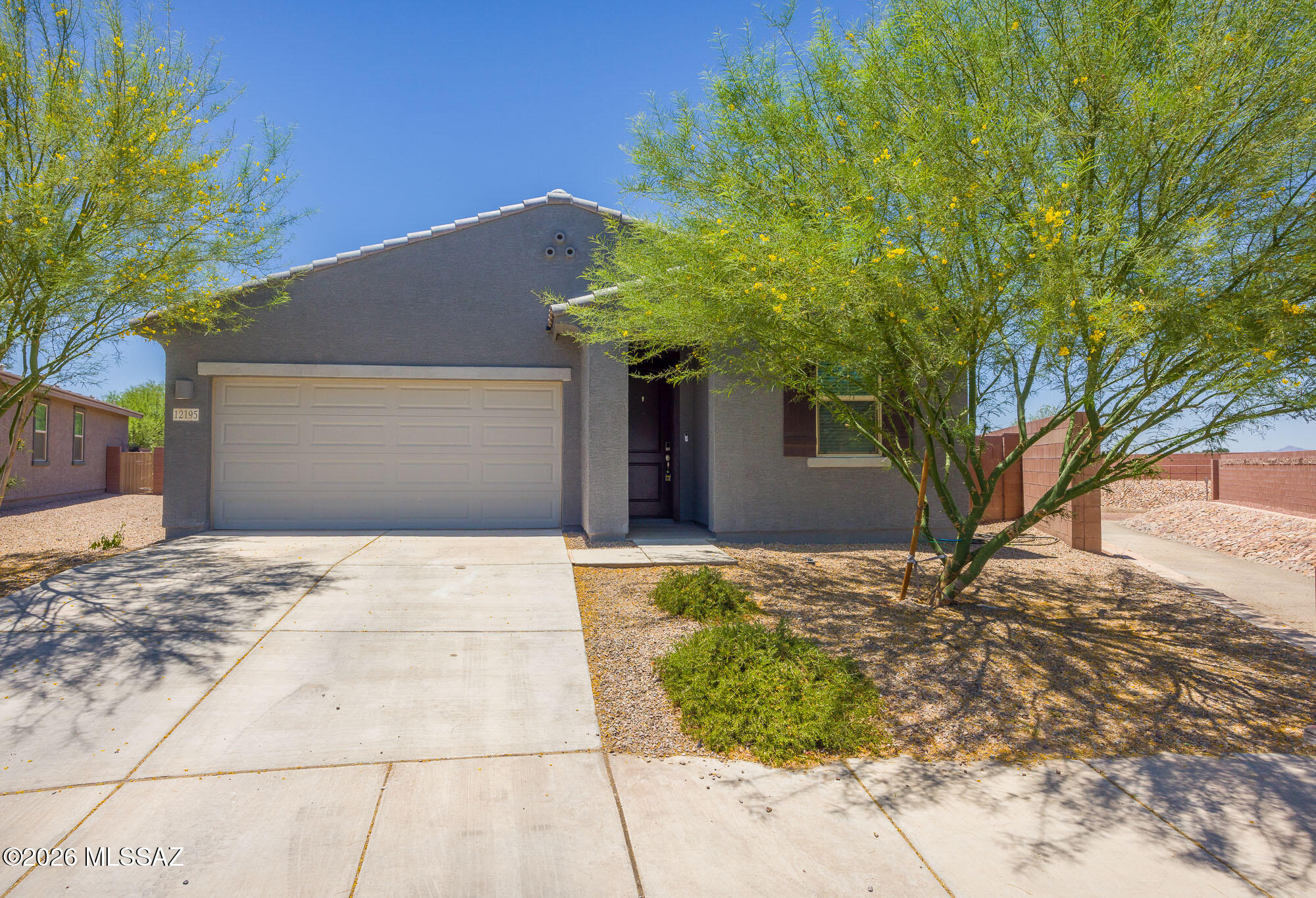 Wonderful 4 bedroom 3 bathroom plus flex room, located in Gladden Farms. Includes hard surface flooring throughout, updated light fixtures, great room floor plan with split bedrooms, walk in pantry and huge rear yard to make your own. Agent/Owner