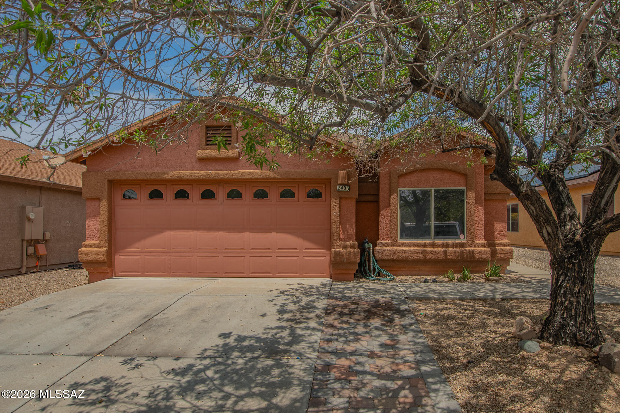 Tres Pueblos - Residential