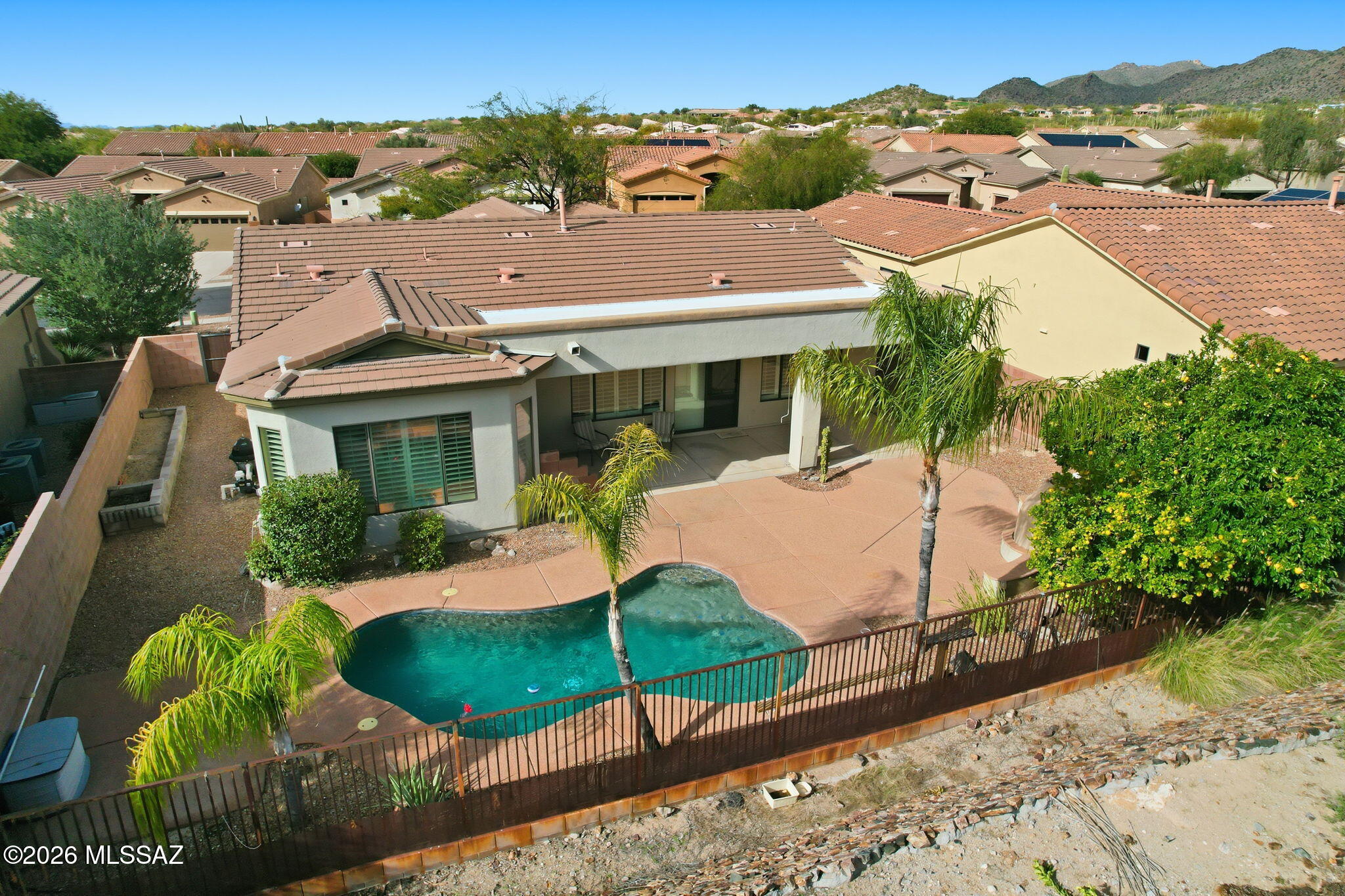 Bluffs At Dove Mountain (1-122) - Residential