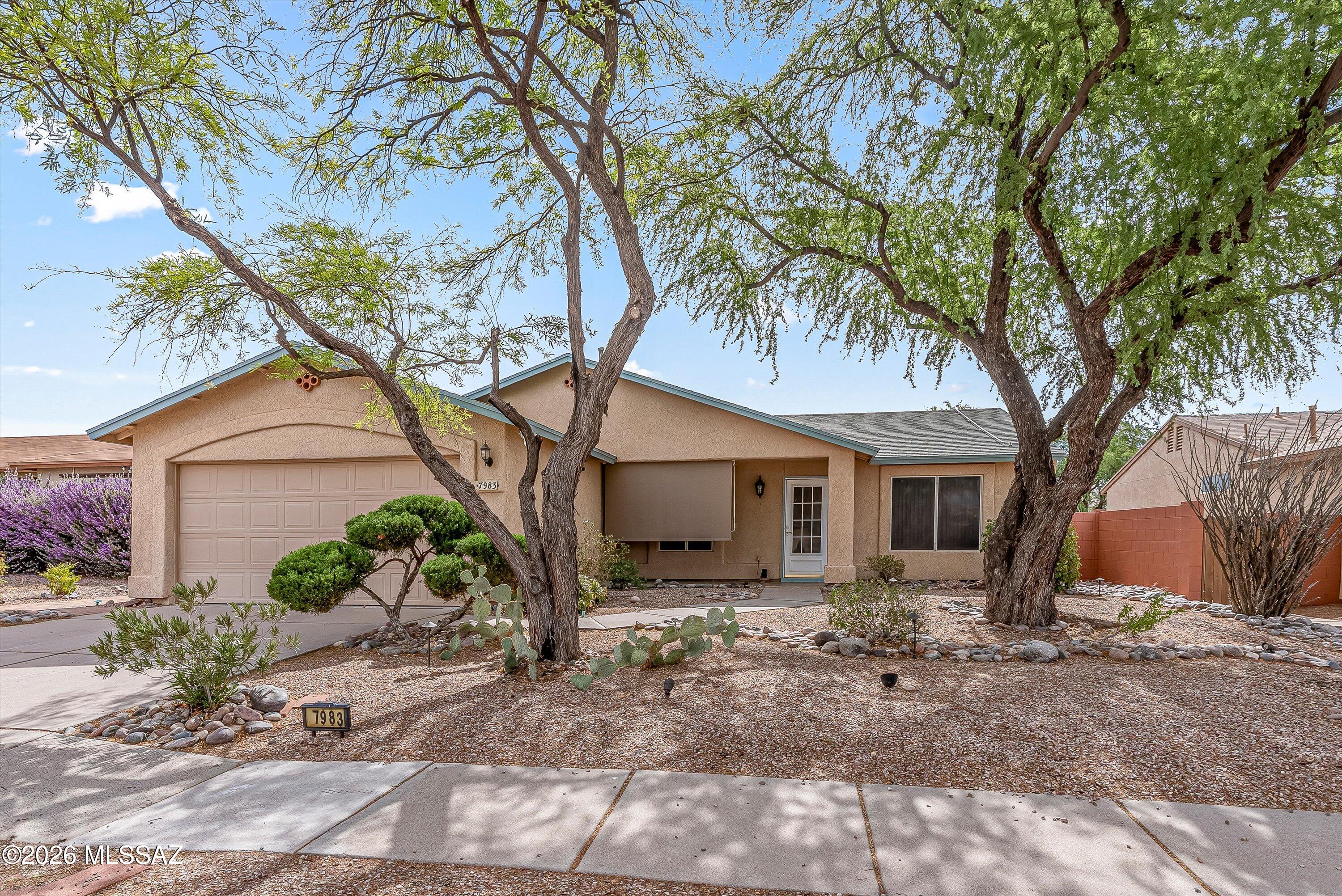 Rita Ranch gem in the Vail School District! This charming 3 bedroom, 2
bathroom home checks all the boxes. Enjoy the benefits of a solar lease, helping keep your
energy bills low without the upfront cost. The nicely landscaped backyard offers a serene
outdoor space with the added privacy of no immediate rear neighbors. It is perfect for
enjoying Arizona's beautiful evenings. Located in the beloved Rita Ranch community with easy
access to parks, shopping, and major corridors. Court Approval needed. The Seller will review offers on 5/26.