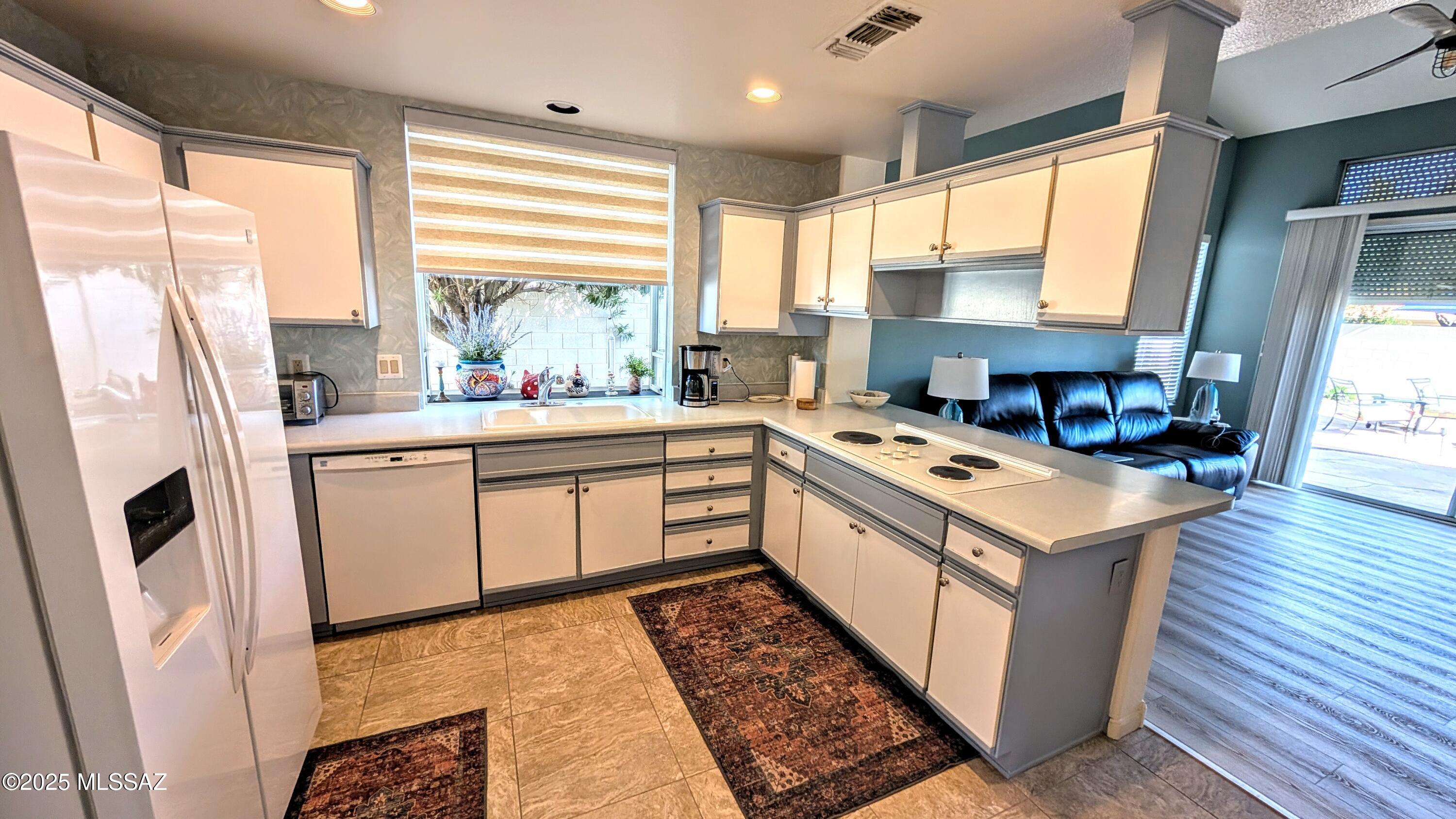 Saddlebrooke - Residential Lease