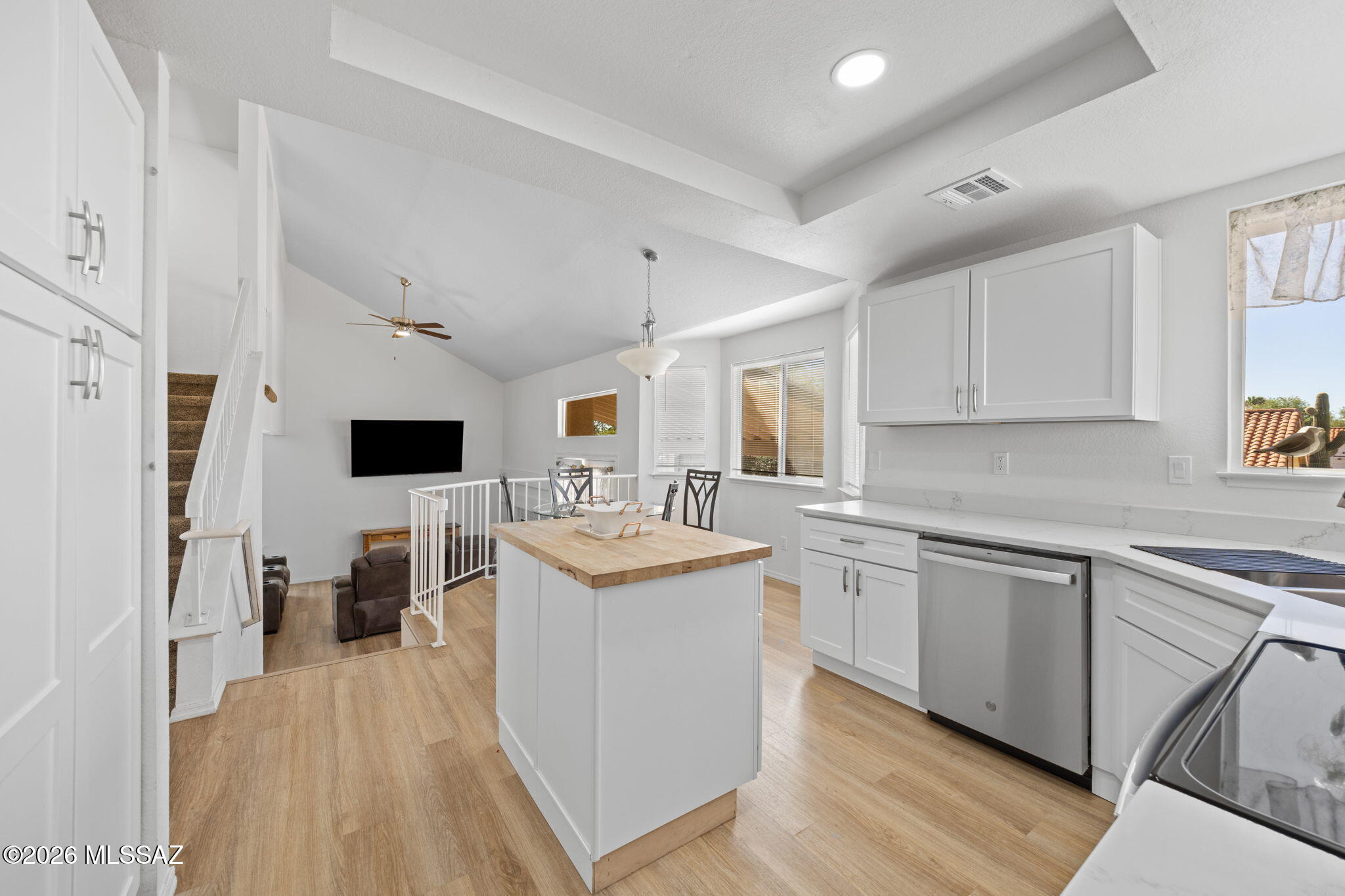 Elliott Homes At Rita Ranch (1-521) - Residential
