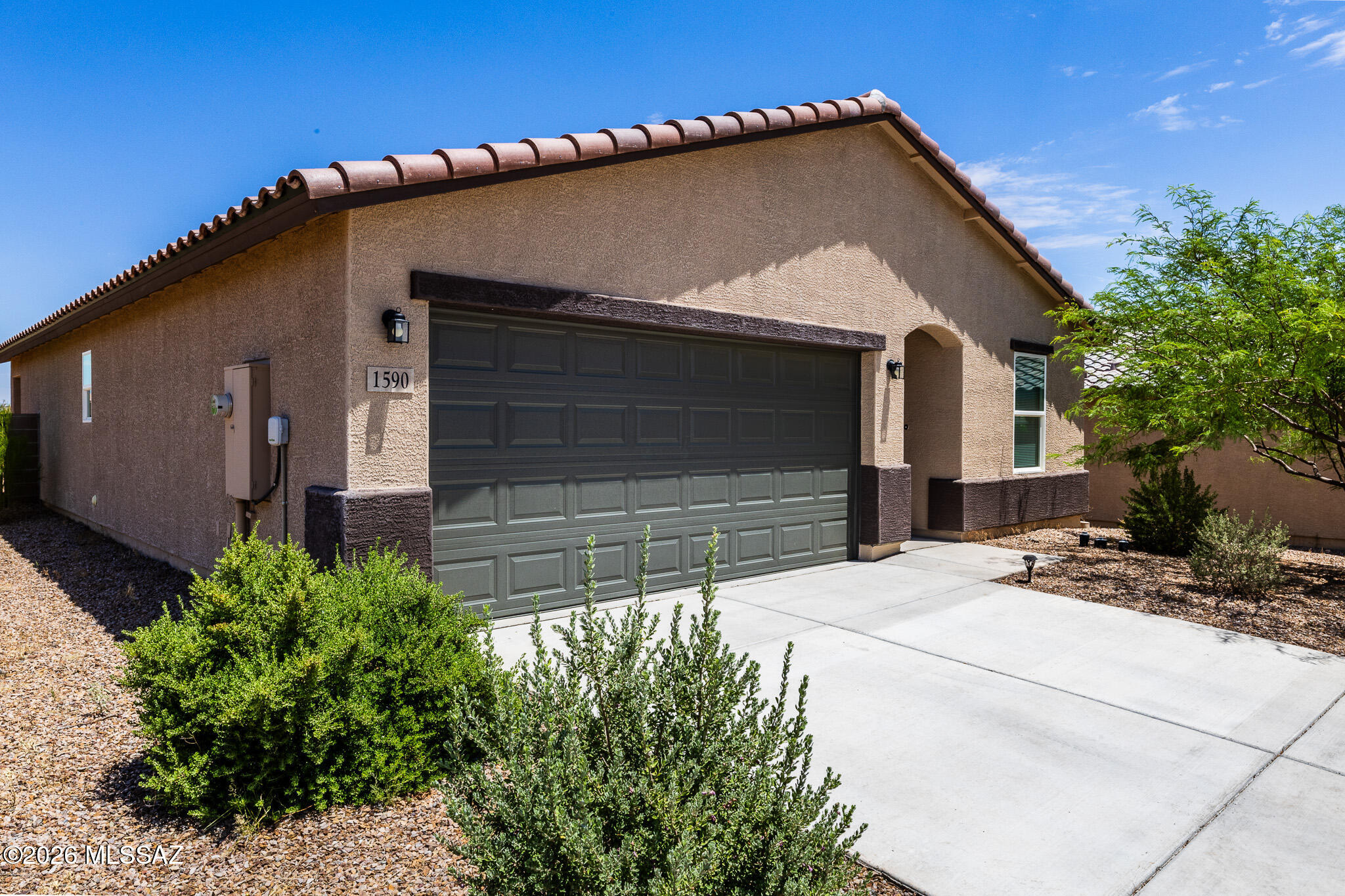 Welcome home to this beautiful 2024-built 3-bedroom, 2-bath residence designed for modern living. The spacious open-concept great room creates a bright and inviting atmosphere, perfect for entertaining or relaxing with family. The well-appointed kitchen features sleek stainless steel appliances, ample cabinetry, and flows seamlessly into the main living area.
The floor plan offers privacy and comfort, while the primary suite includes a private bath and generous closet space. Outside, enjoy a fully fenced backyard area for pets, play, gardening, or simply unwinding. With contemporary finishes, energy-efficient construction, and a move-in-ready design, this home offers the perfect combination of style, comfort, and functionality.