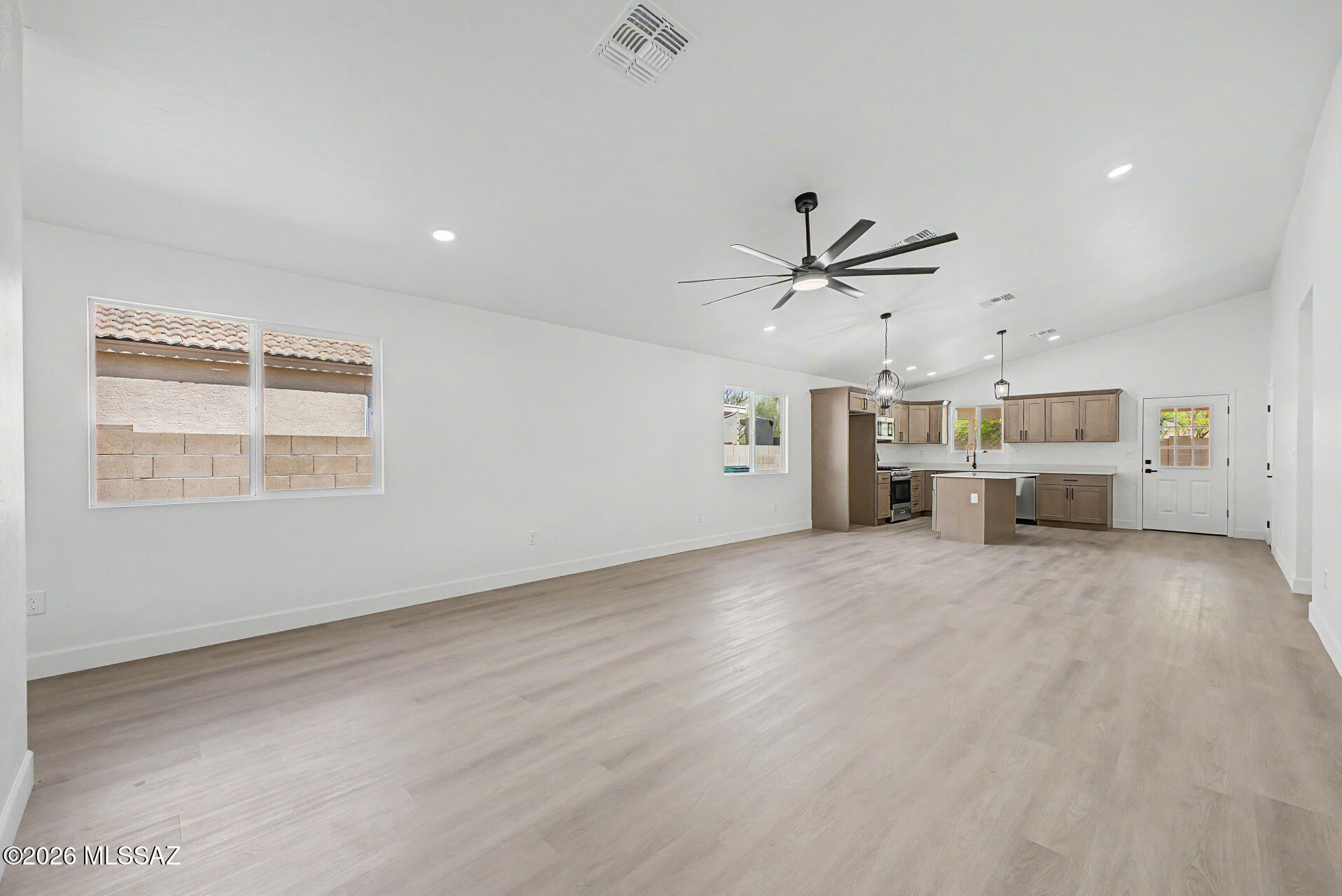 La Cholla Ridge (1-77) - Residential