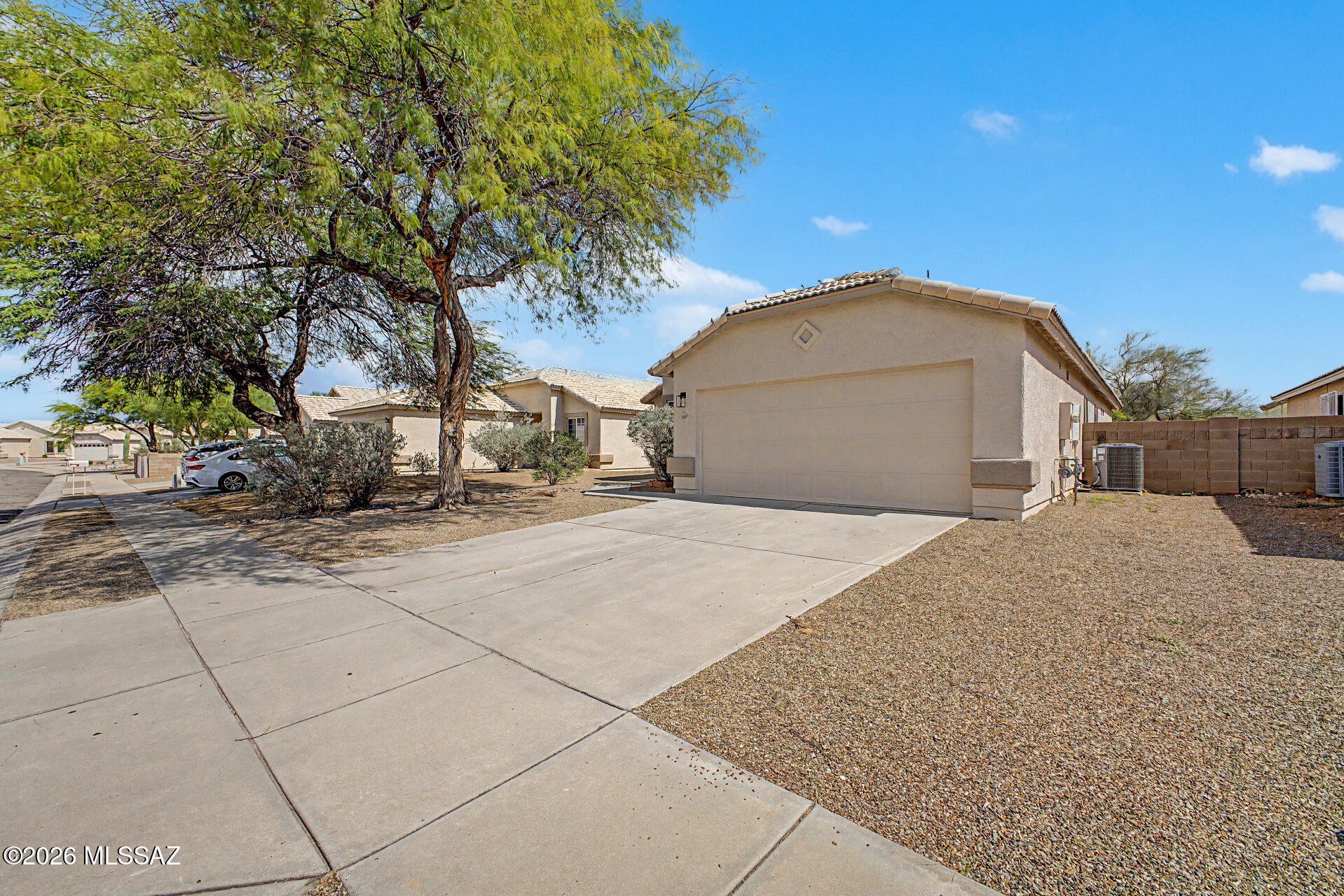 La Cholla Ridge (1-77) - Residential