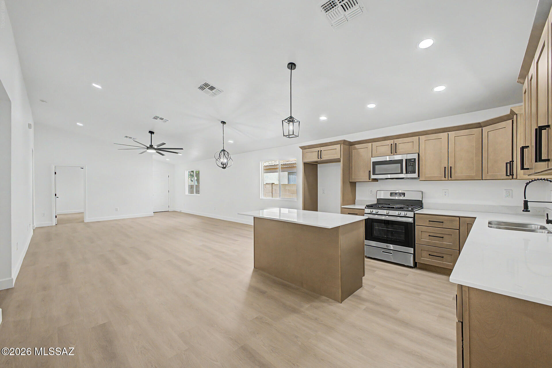 La Cholla Ridge (1-77) - Residential