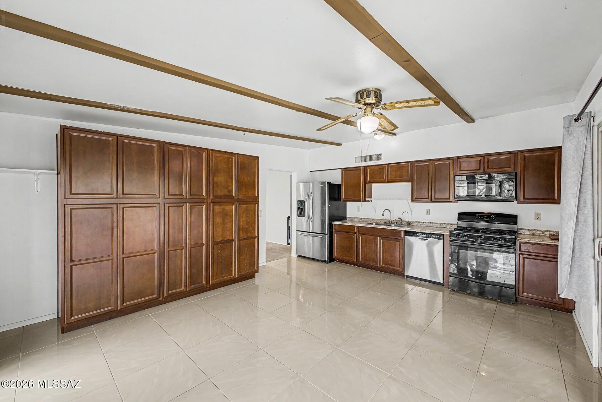 Stonegate (1-147) - Residential