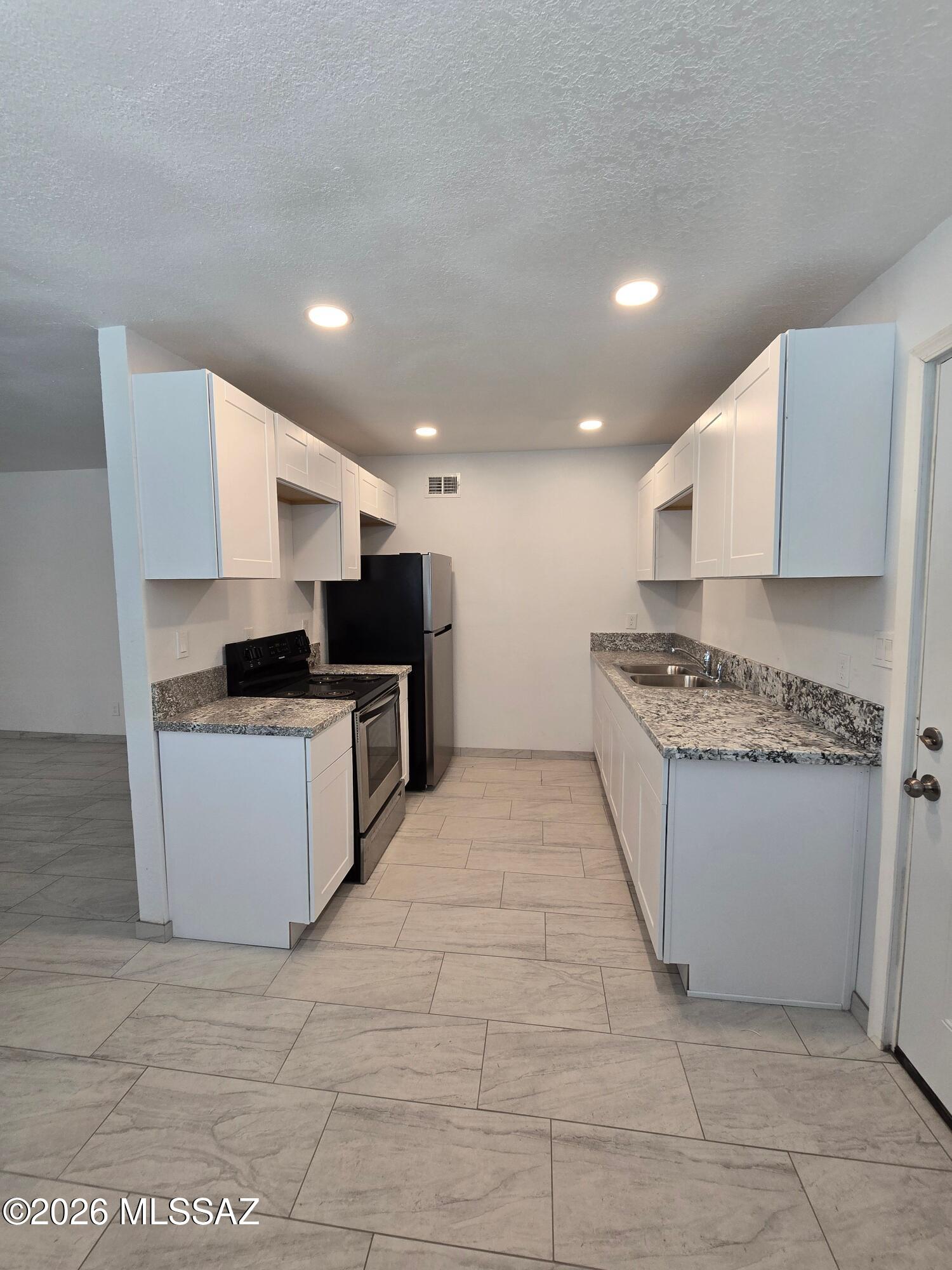 N/A - Residential Lease
