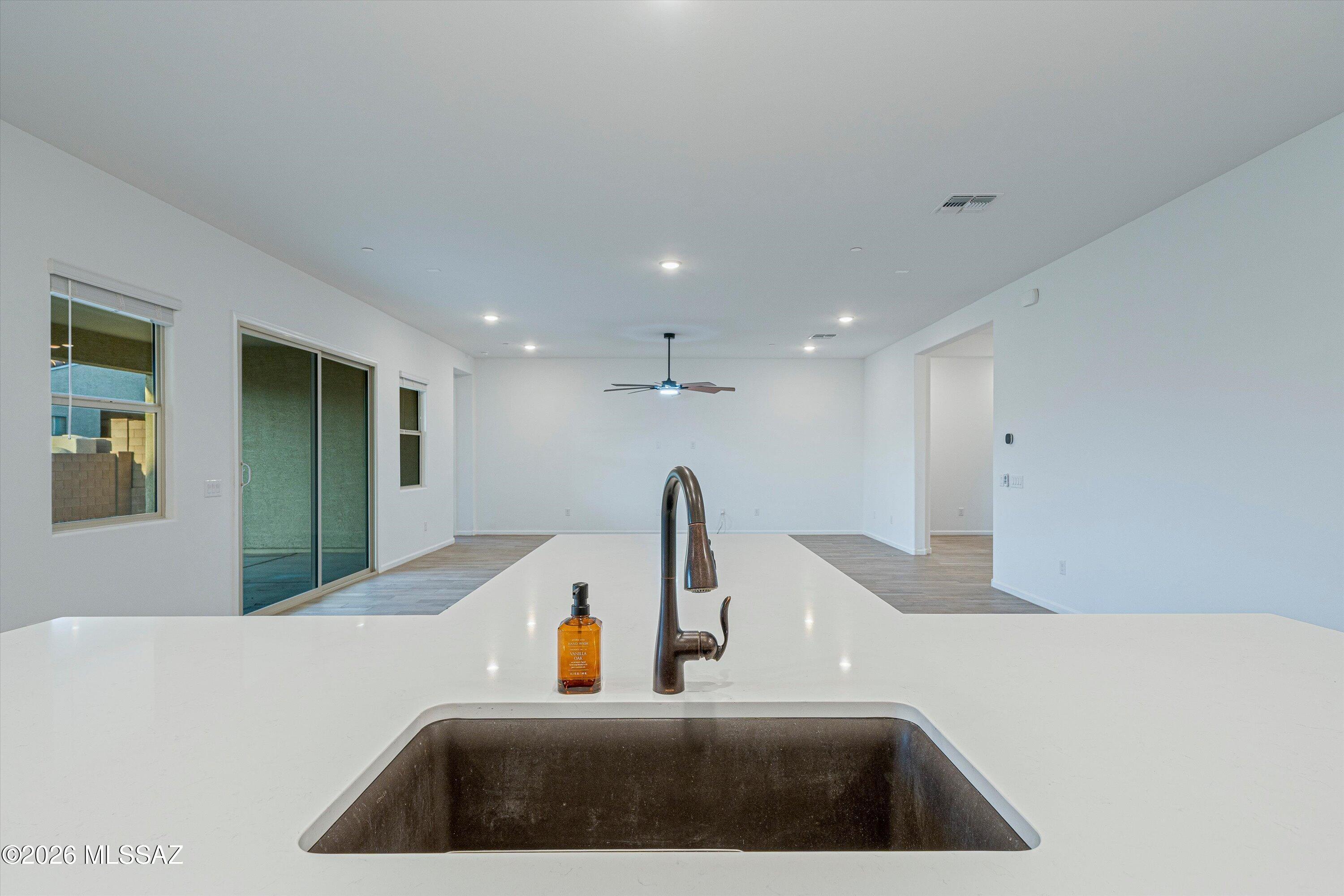 The Vistas At Rincon Knolls SQ20152600506 - Residential