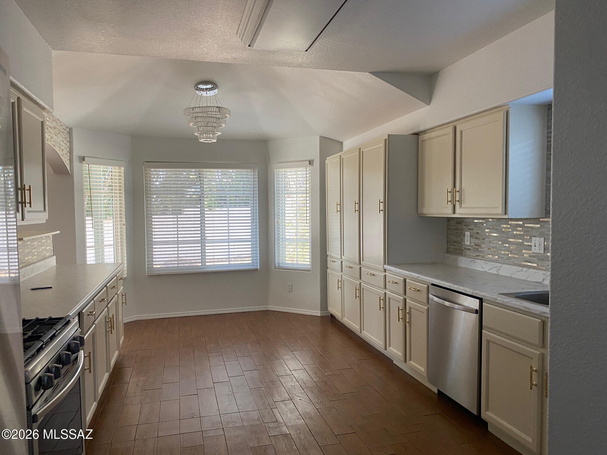 Countryside Heights (1-125) - Residential Lease