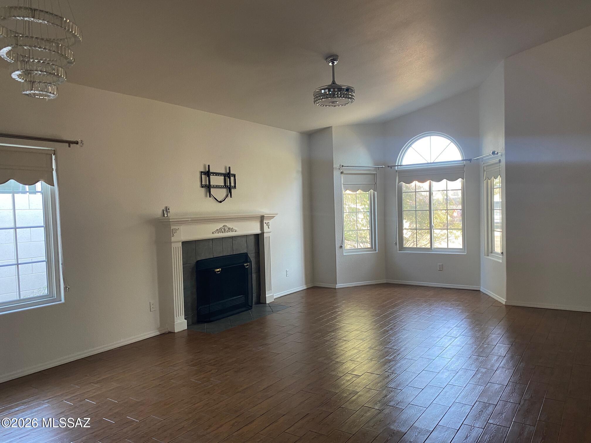 Countryside Heights (1-125) - Residential Lease