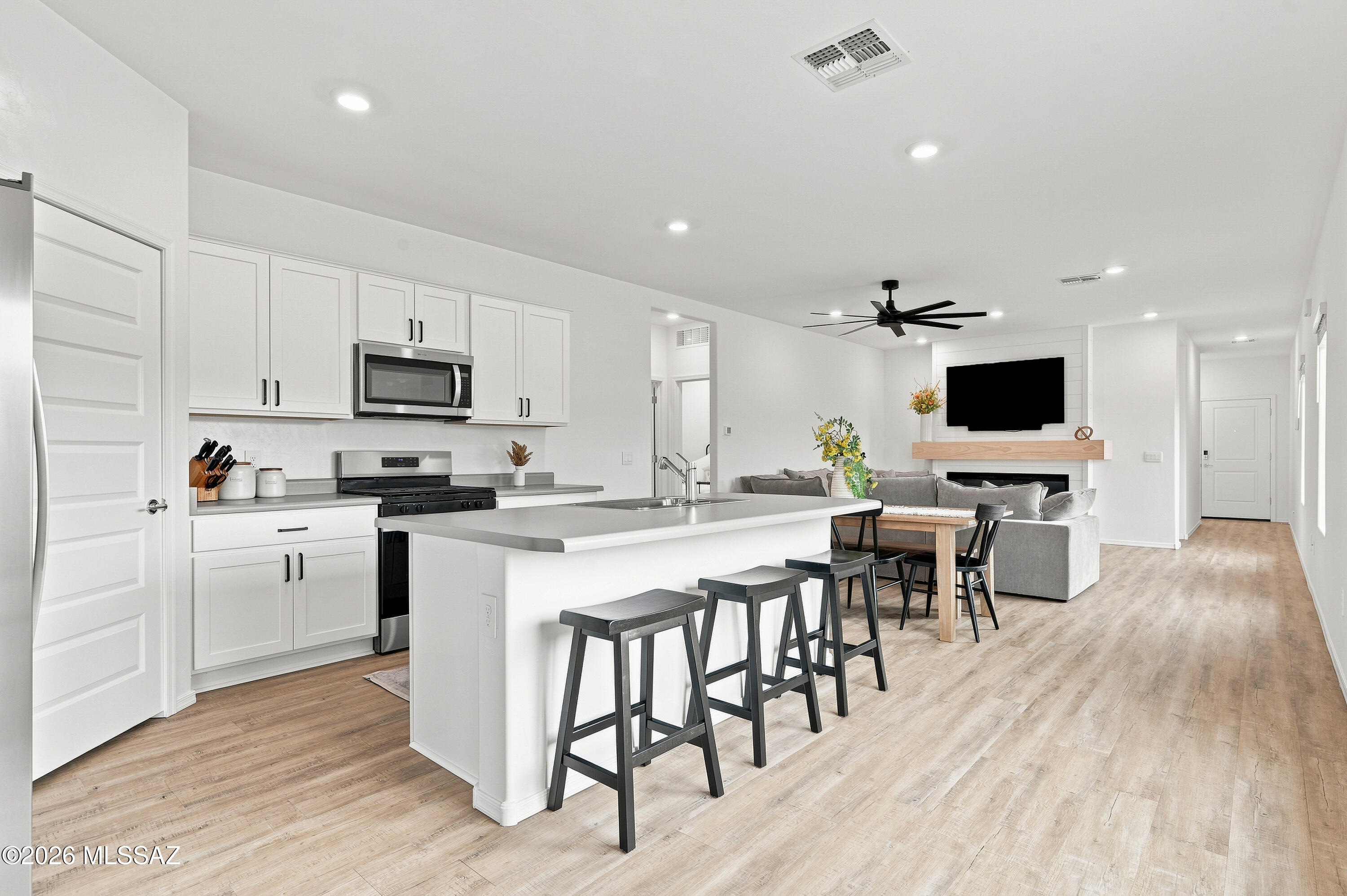 Saguaro Bloom Blocks 5 & 6 - Residential
