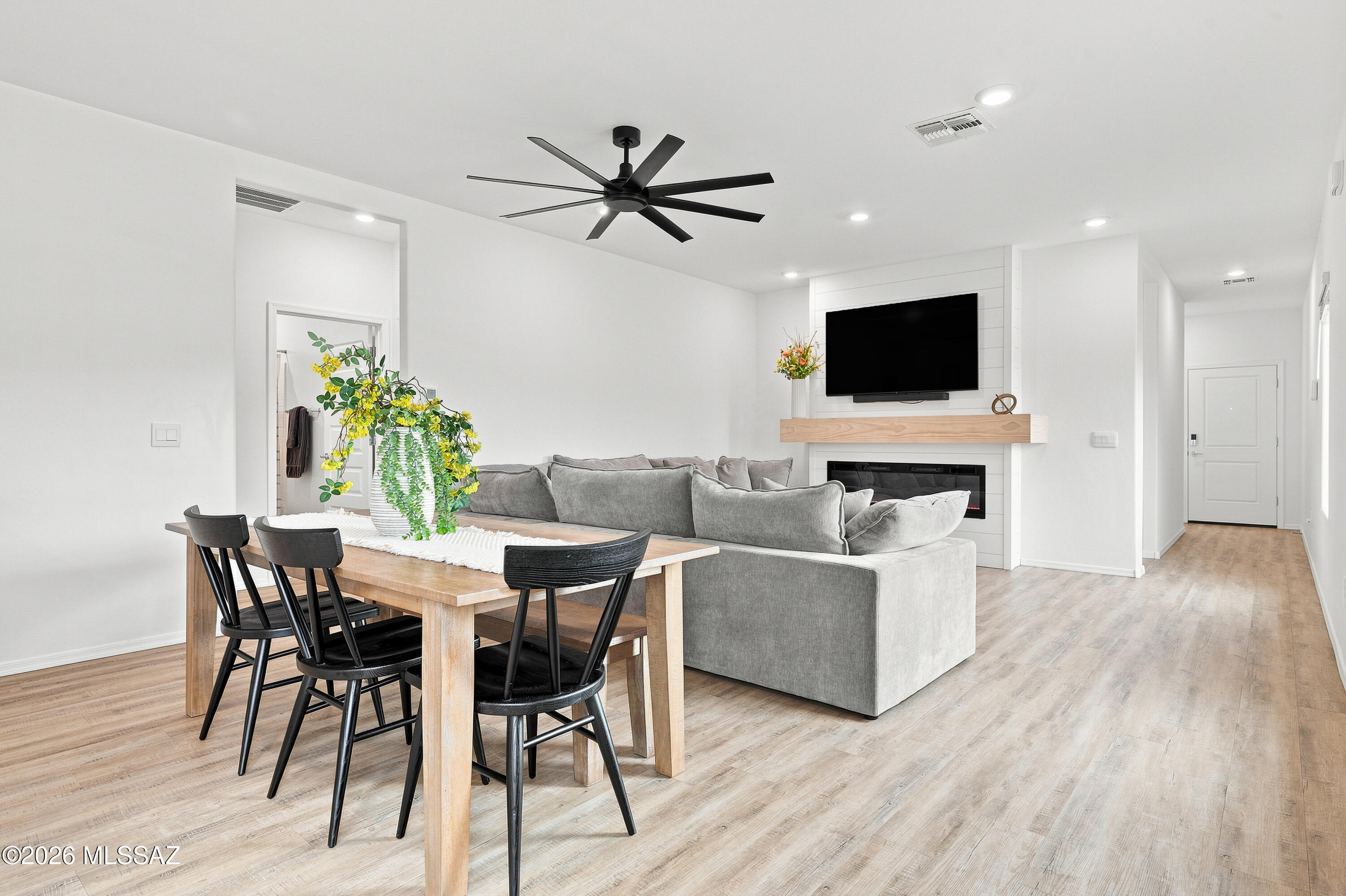 Saguaro Bloom Blocks 5 & 6 - Residential