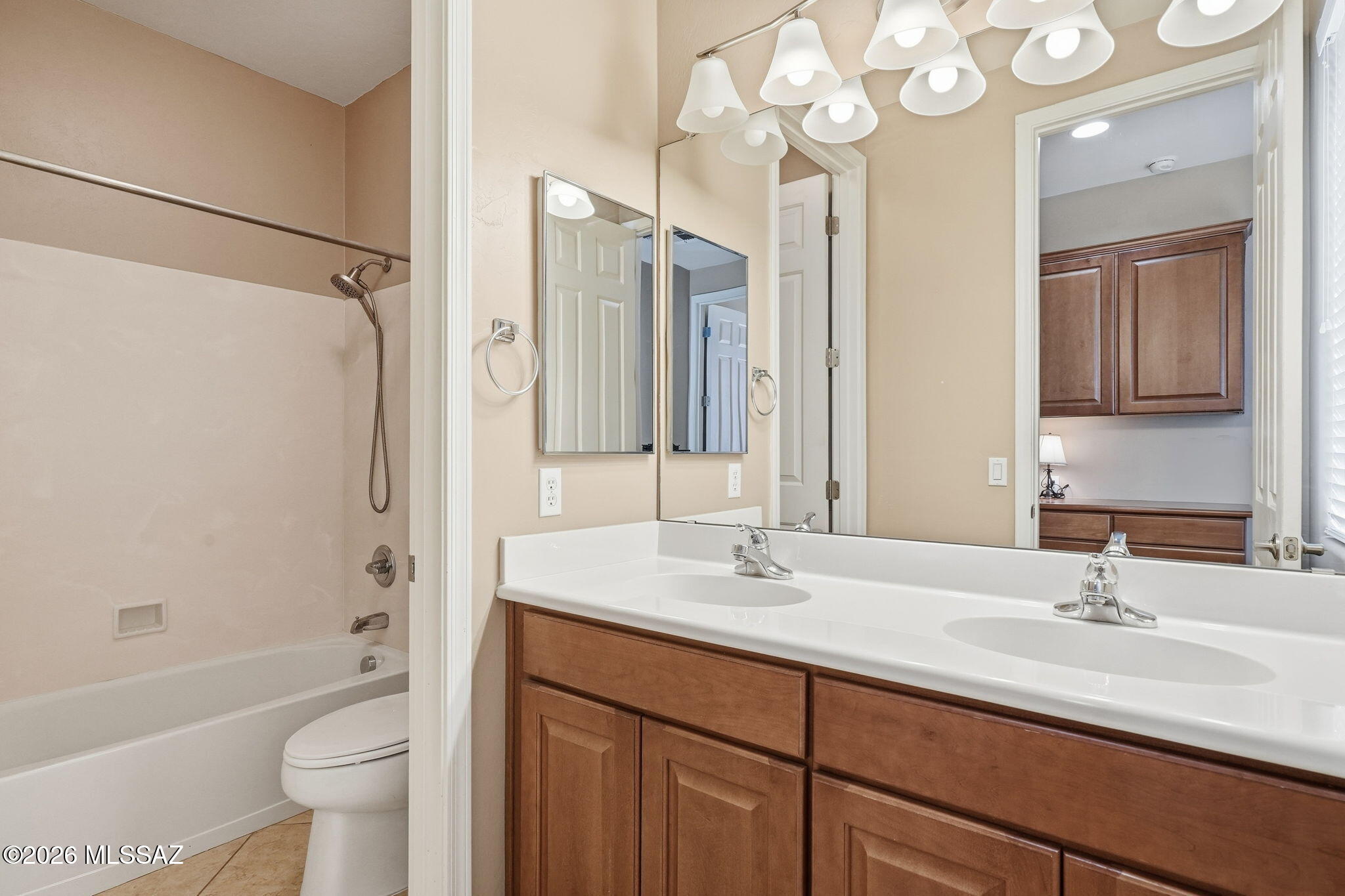 Tangerine Crossing (348-352) - Residential