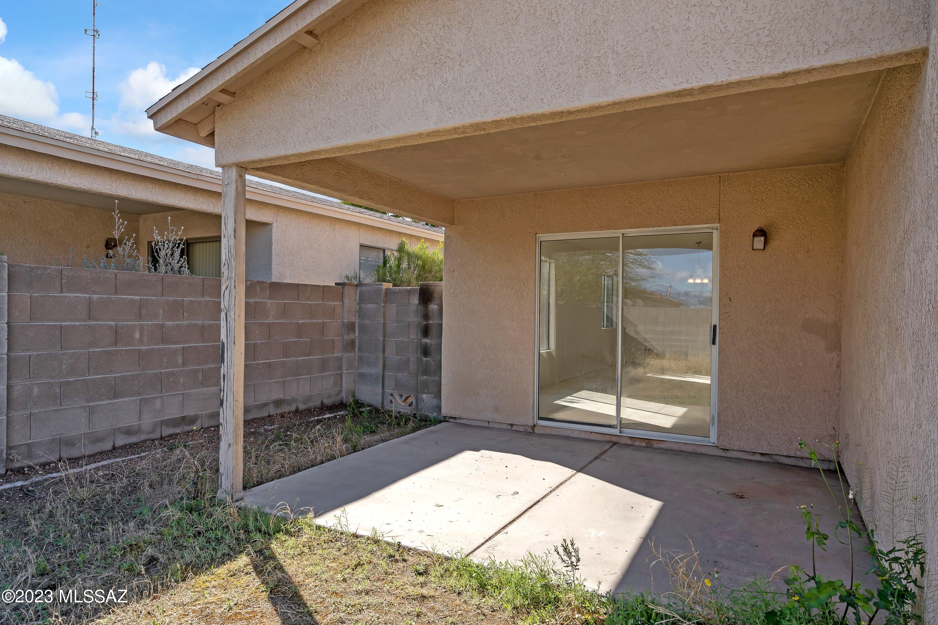 Rancho Reyes (1-191) - Residential Lease
