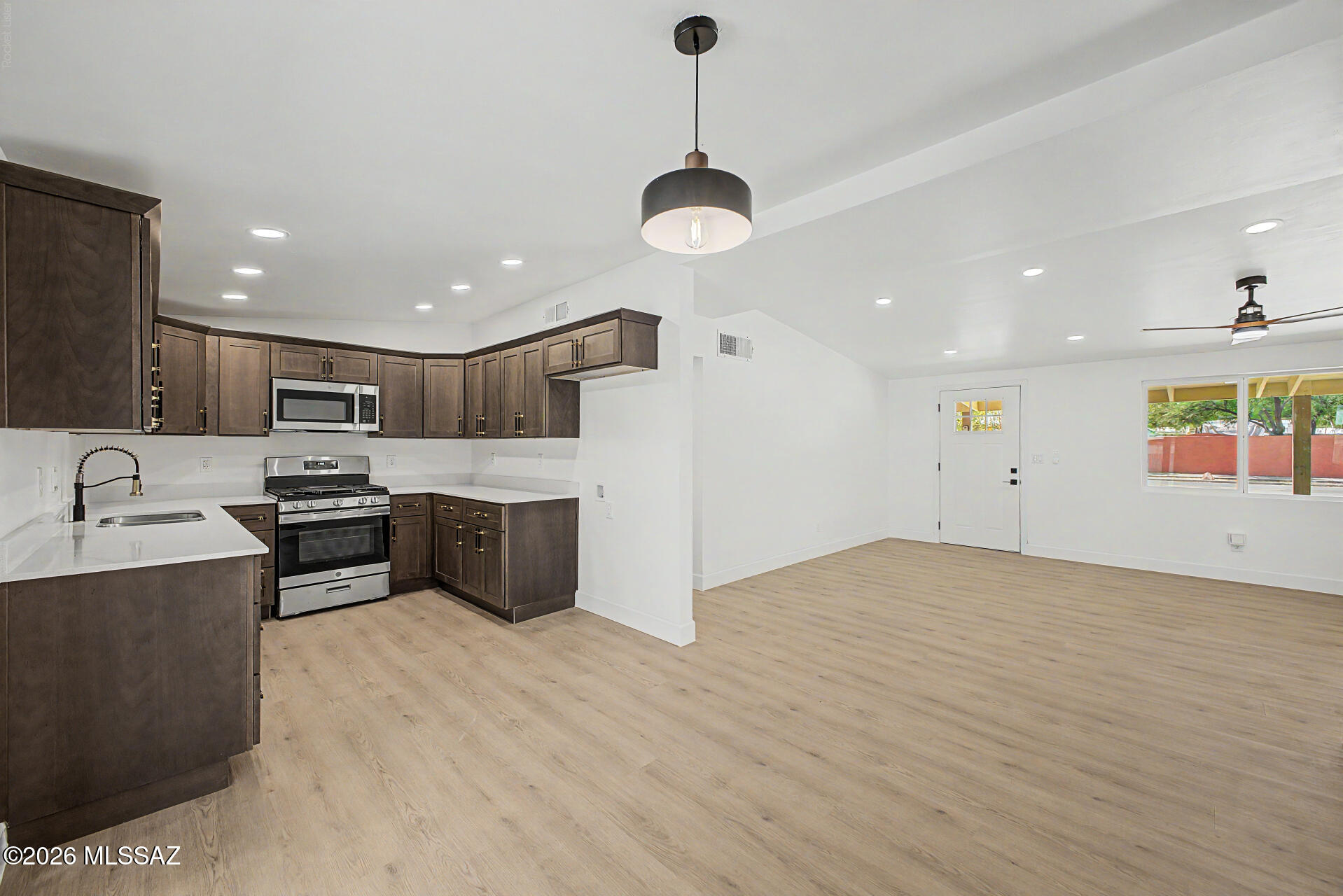 Casas Estrada - Residential