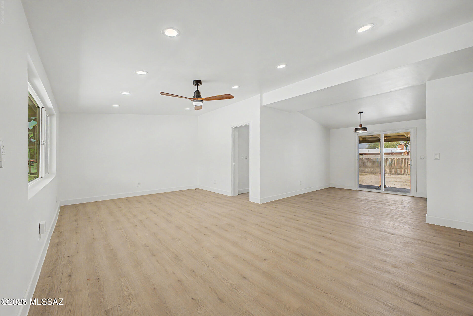 Casas Estrada - Residential