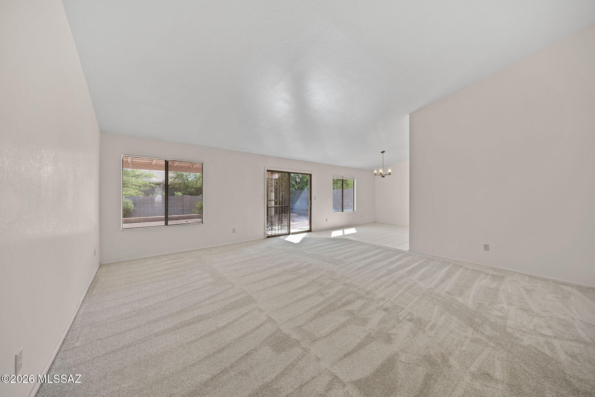 Elliott Homes At Rita Ranch (1-521) - Residential