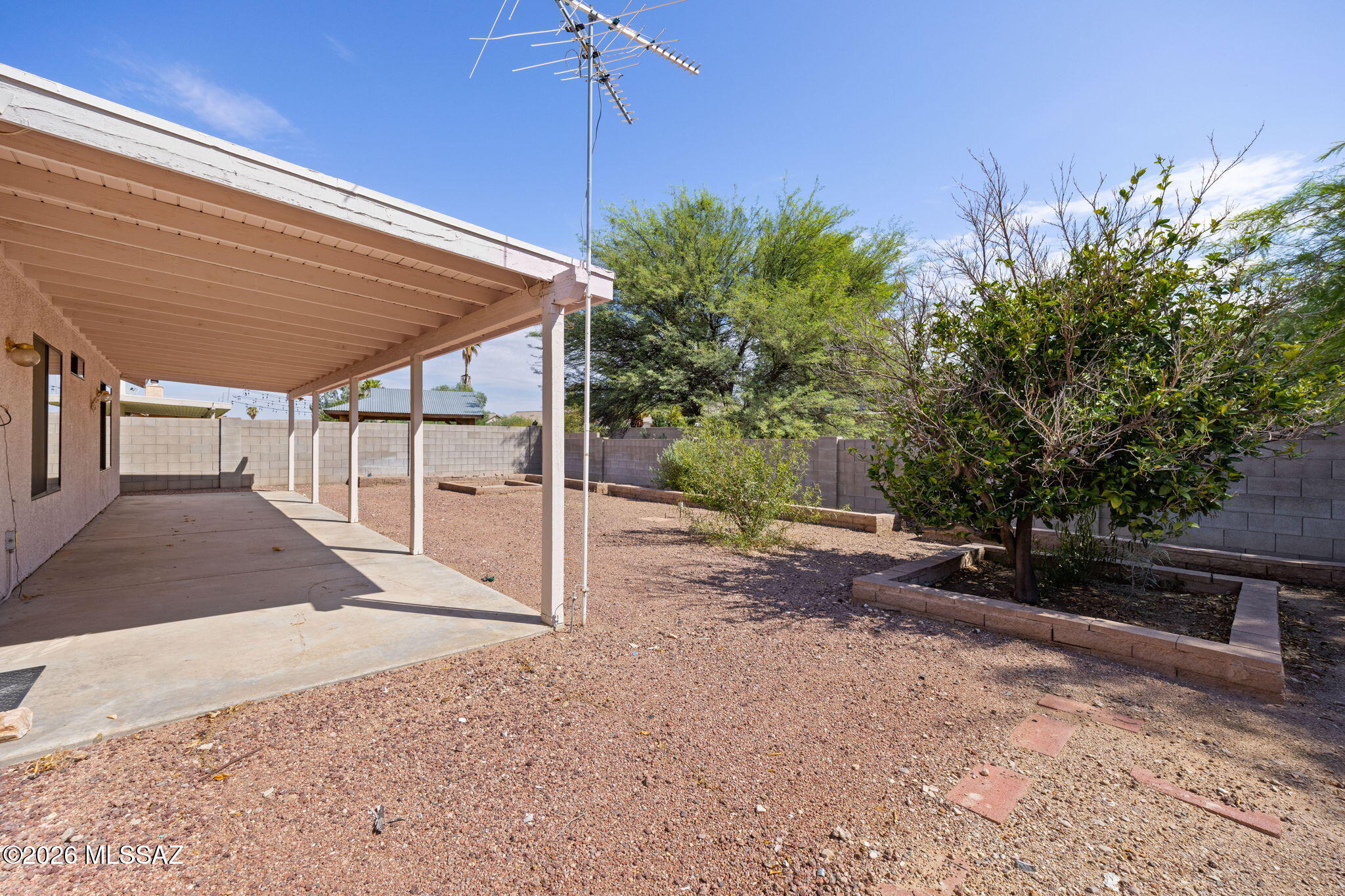 Elliott Homes At Rita Ranch (1-521) - Residential