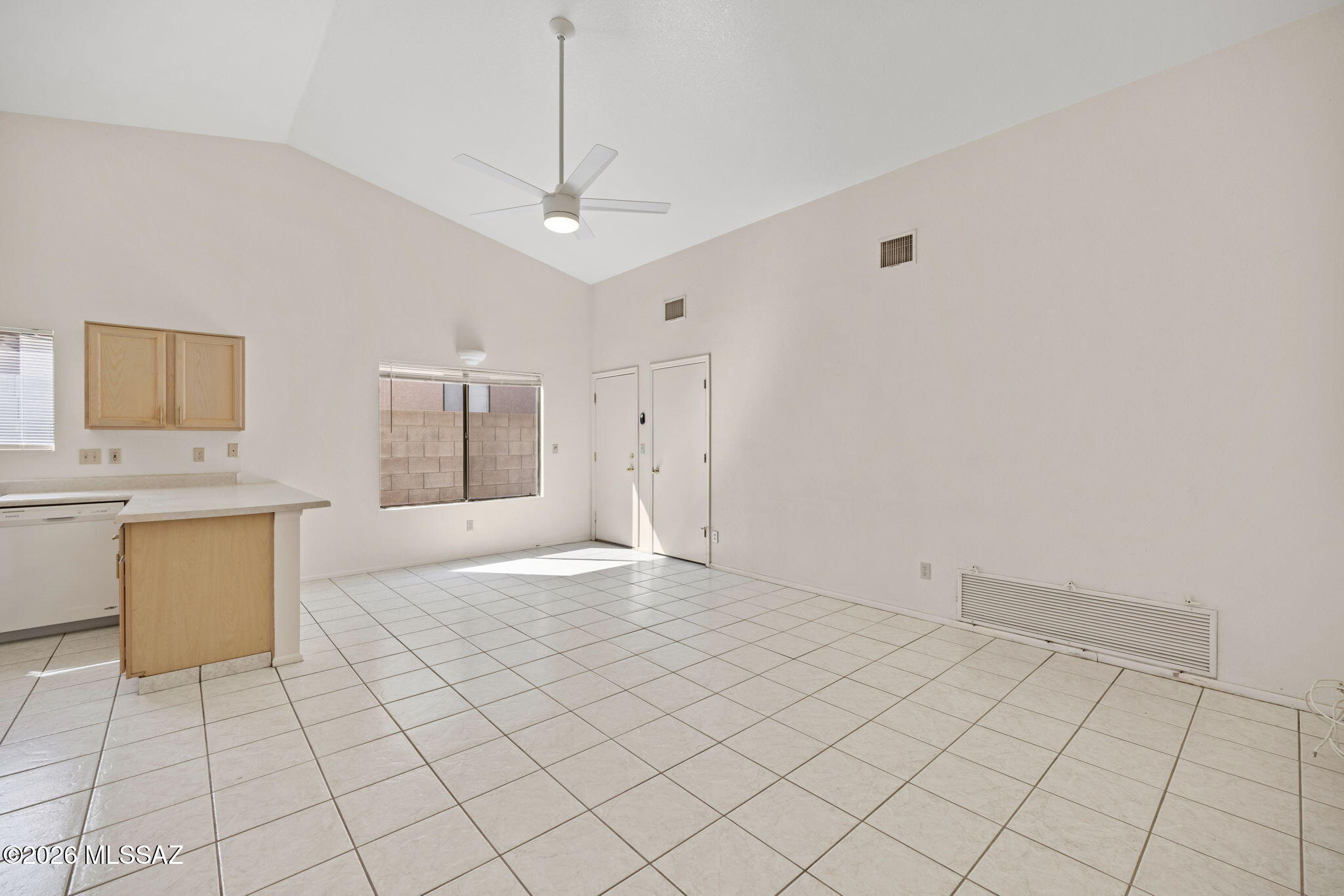 Elliott Homes At Rita Ranch (1-521) - Residential