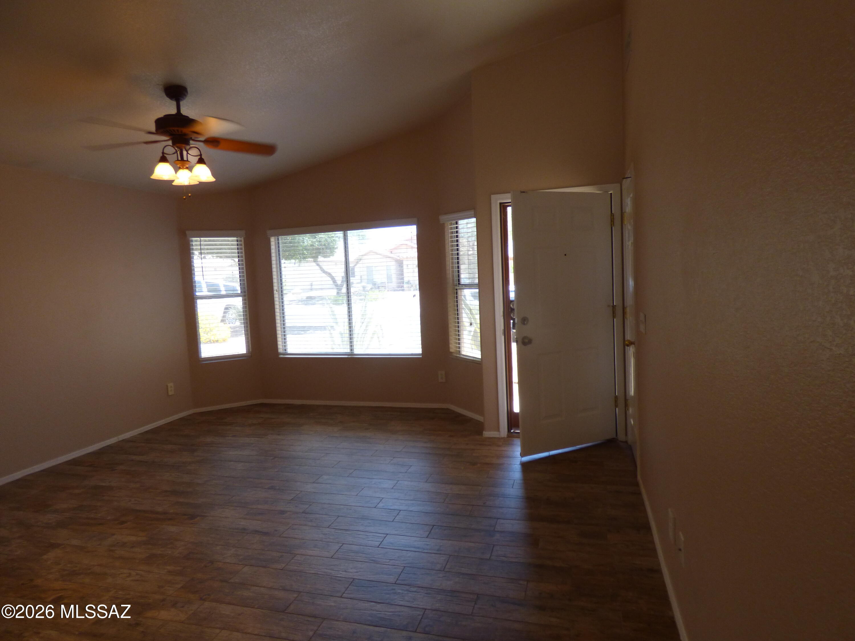 The Villages At Dove Mountain (114-234) - Residential Lease