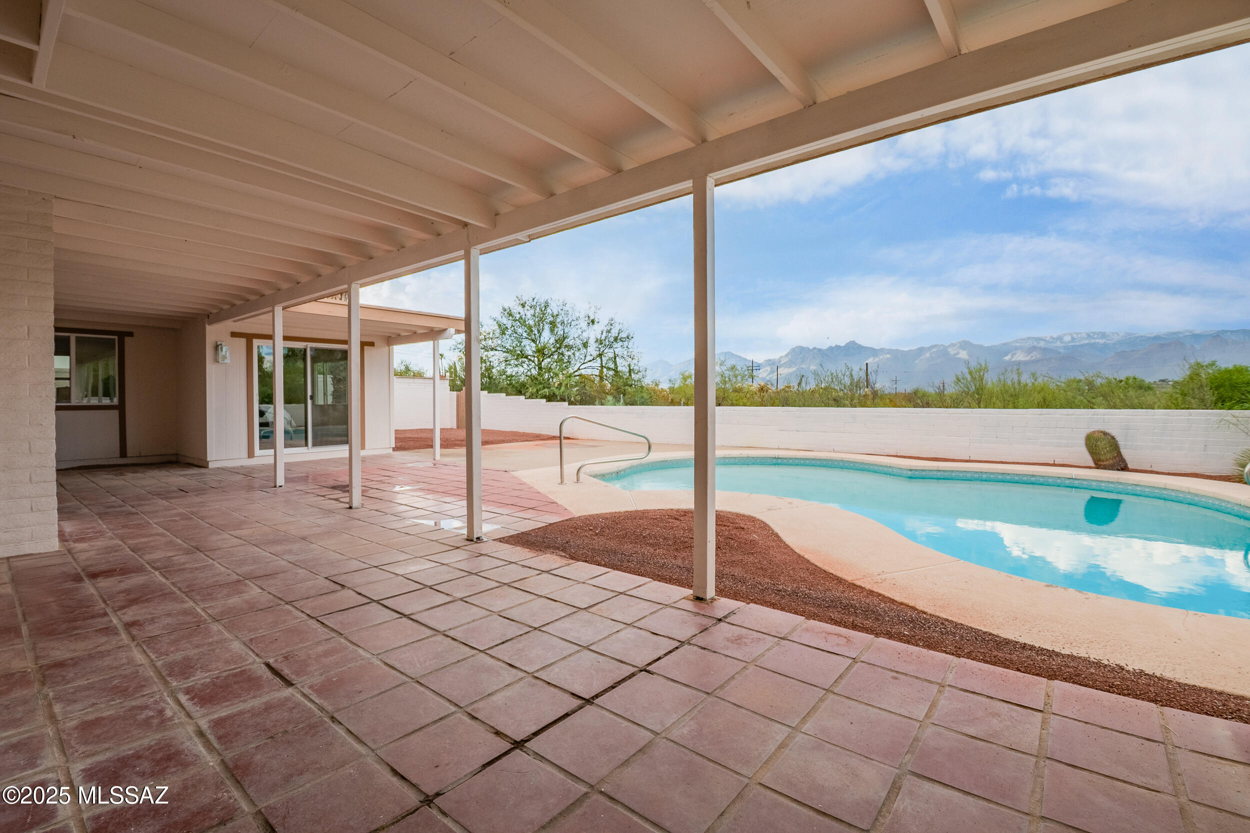 Hidden Hills East NO 3 (89-119) - Residential