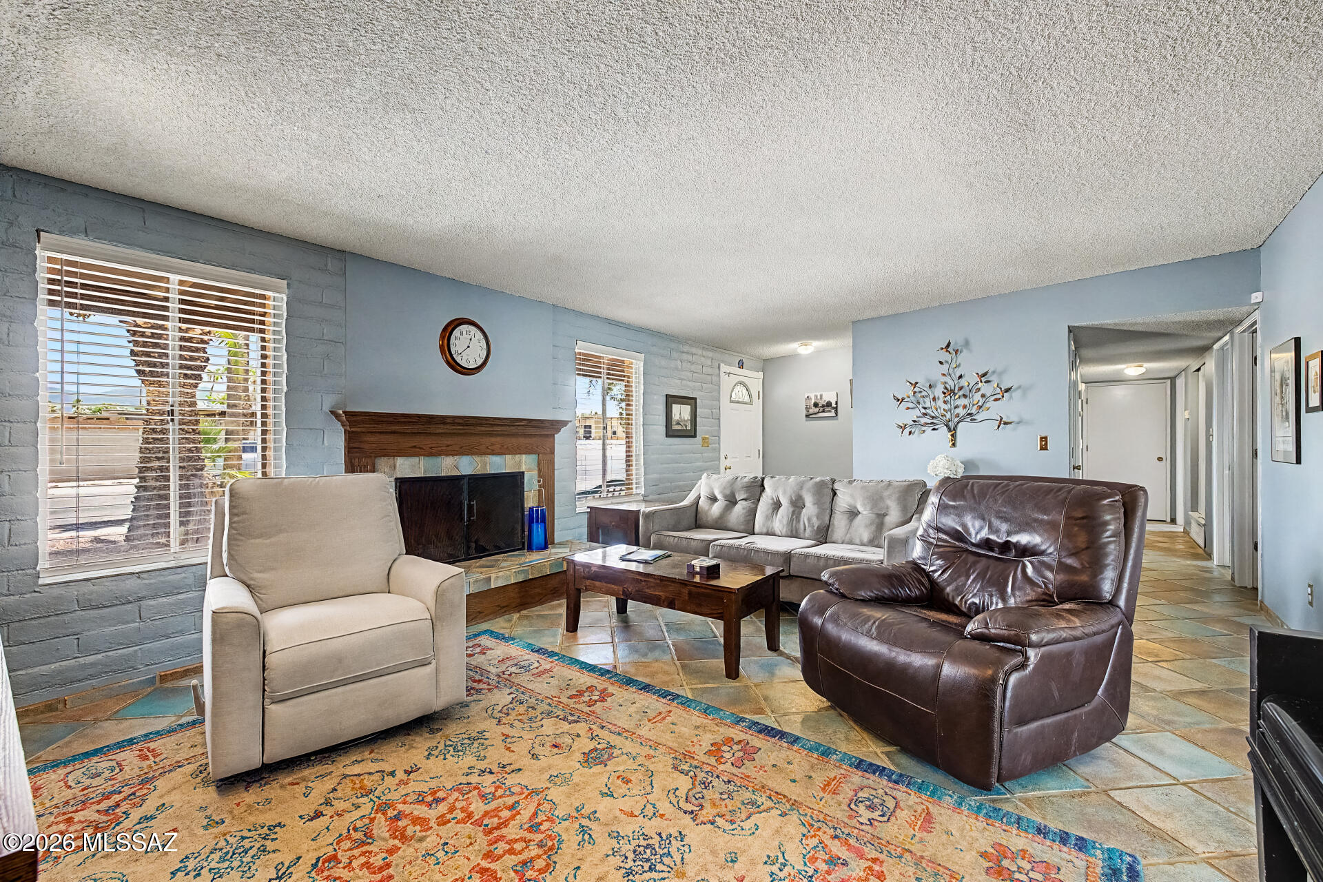Broadway East (1-112) - Residential