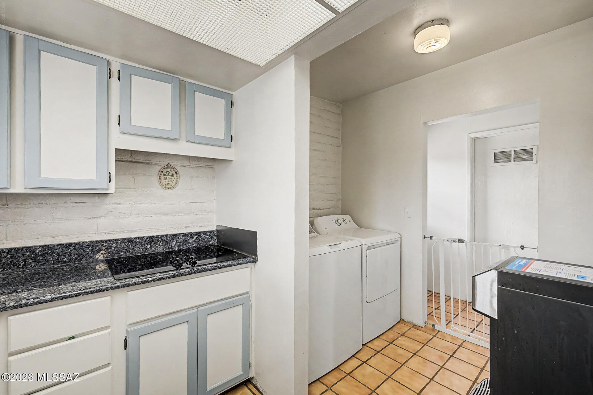 Broadway East (1-112) - Residential