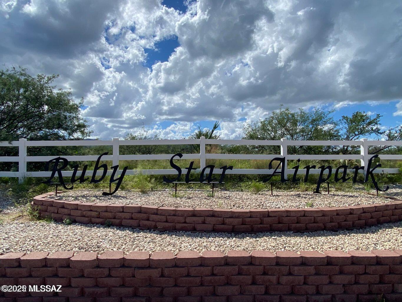 Ruby Star Airpark - Land