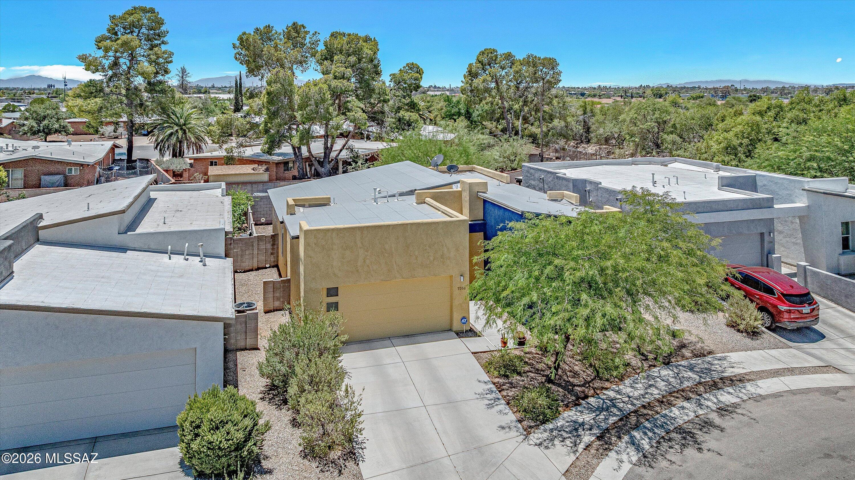 Elementary Place SQ20163230723 - Residential