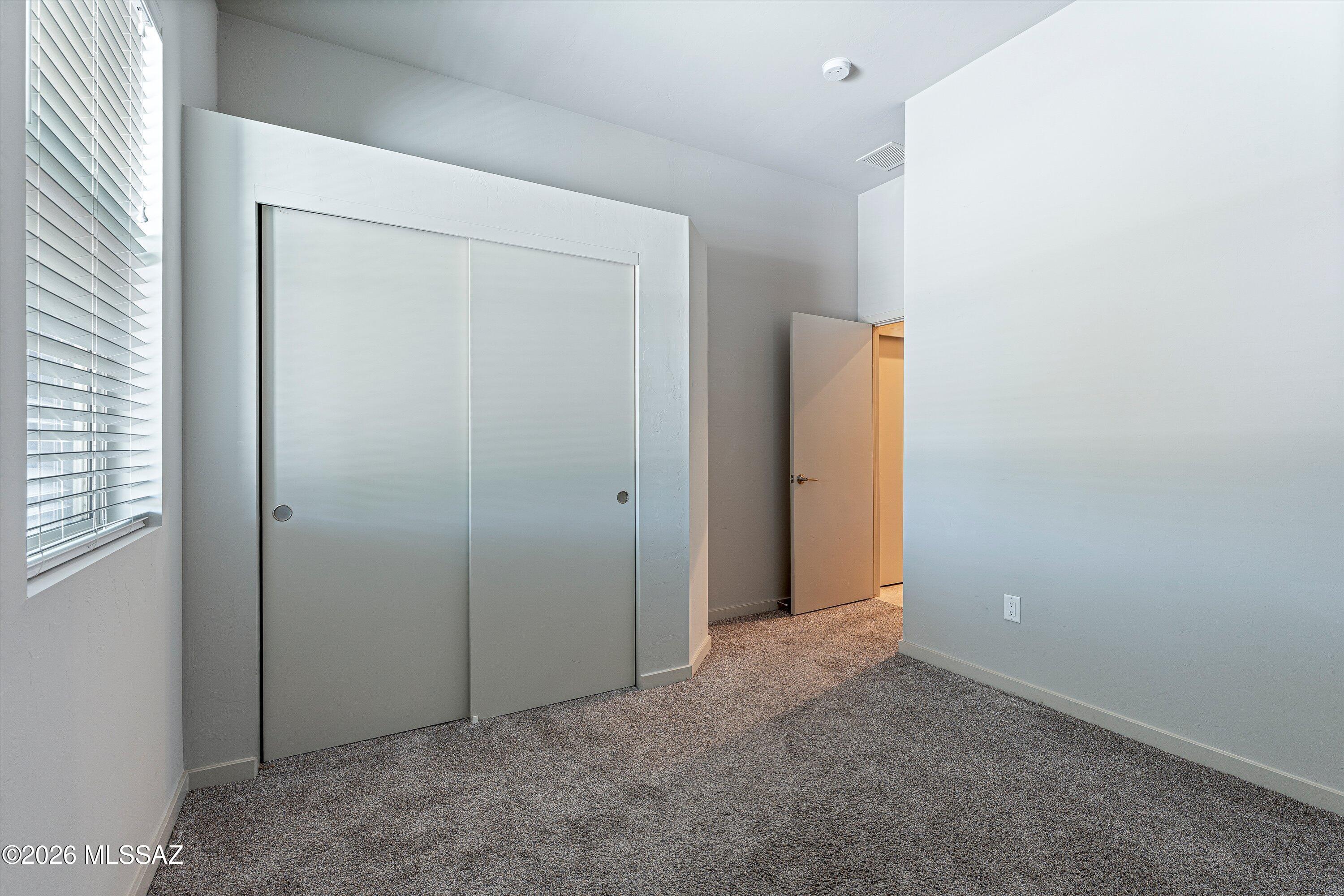 Elementary Place SQ20163230723 - Residential