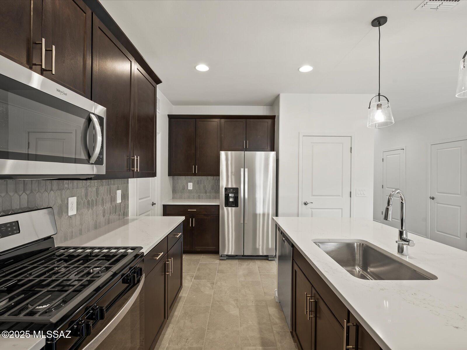 Hanson Ridge - Residential