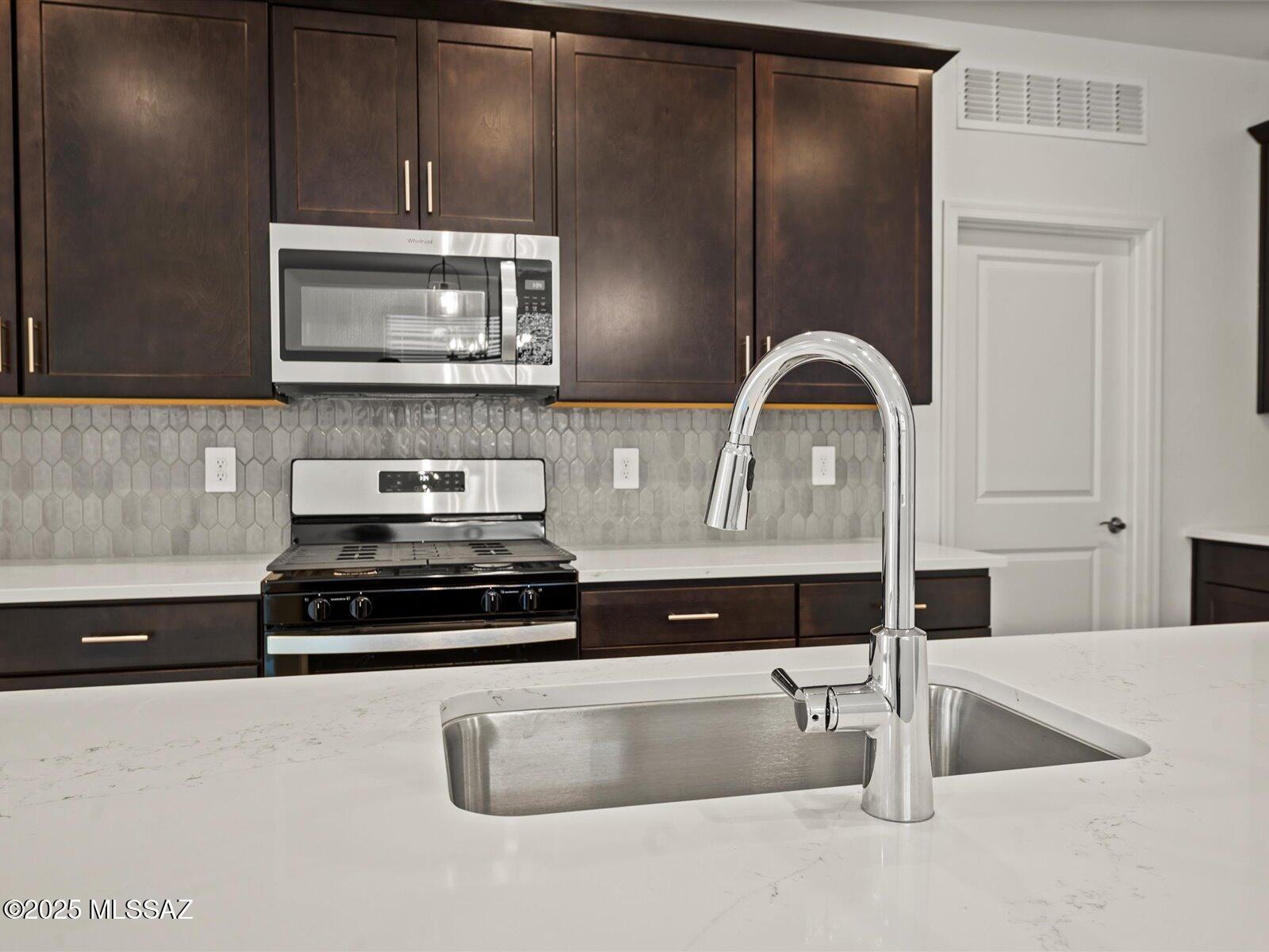 Hanson Ridge - Residential