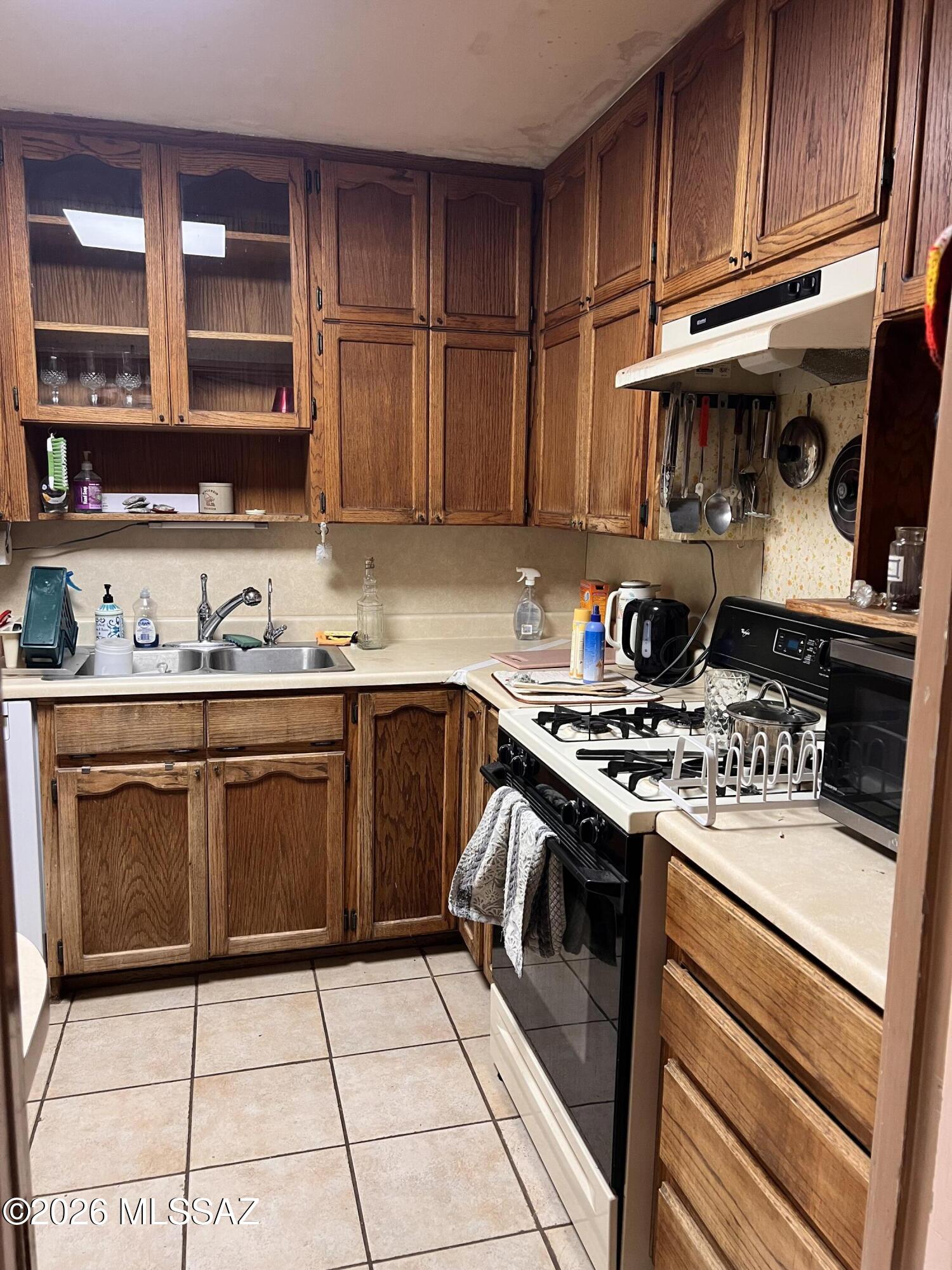 Mission Manor NO. 2 - Residential