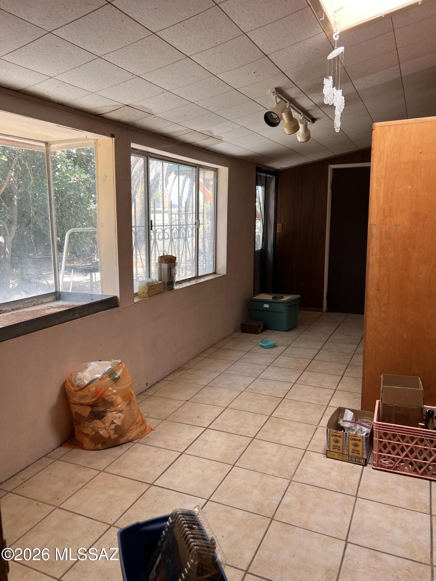 Mission Manor NO. 2 - Residential