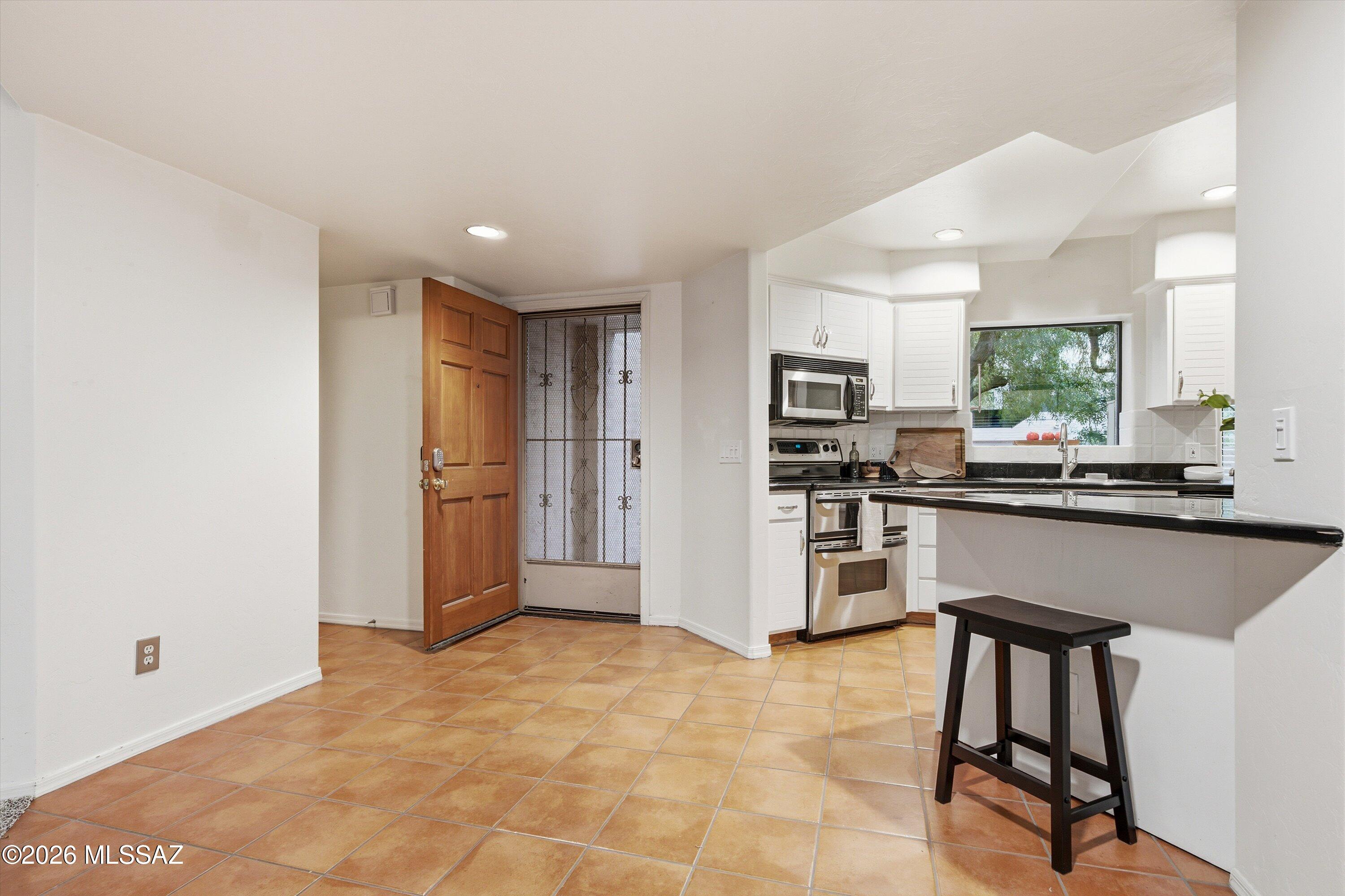Tucson Racquet Club Th Resub - Residential