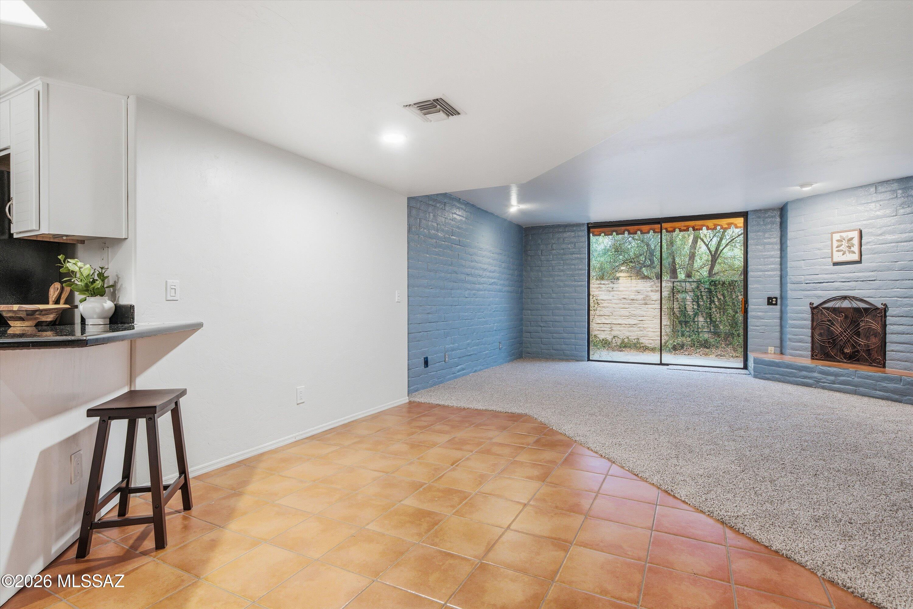 Tucson Racquet Club Th Resub - Residential