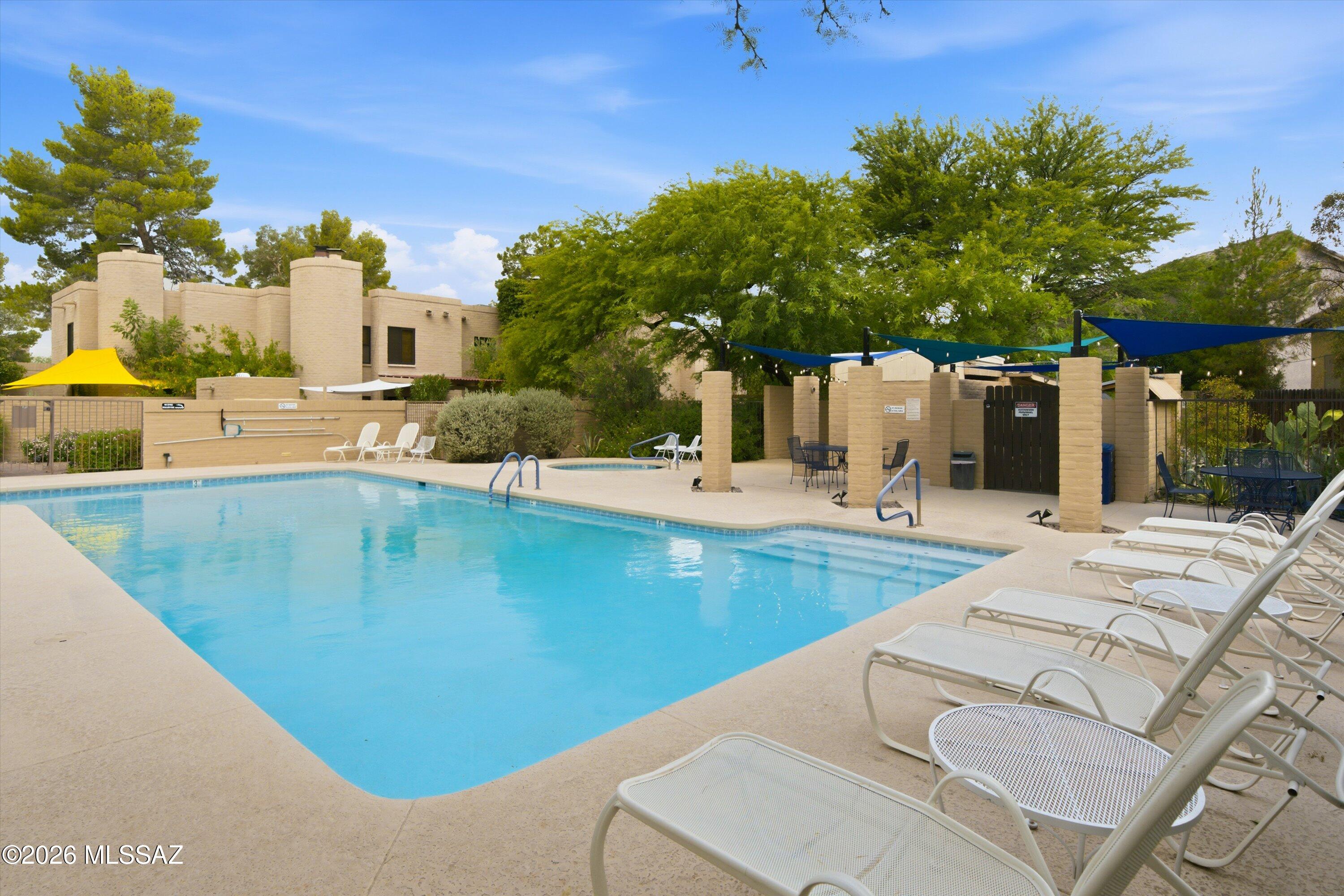 Tucson Racquet Club Th Resub - Residential