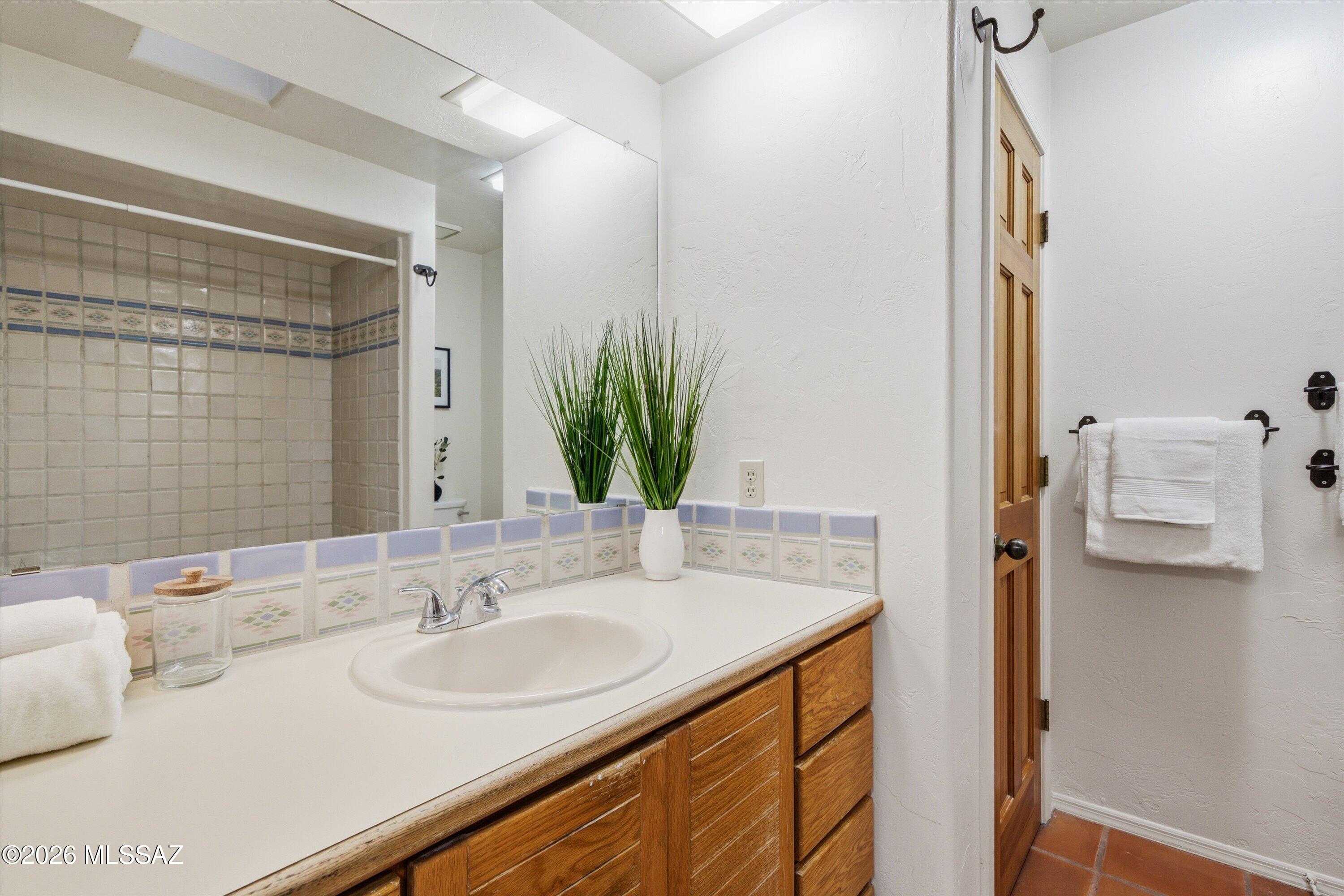 Tucson Racquet Club Th Resub - Residential