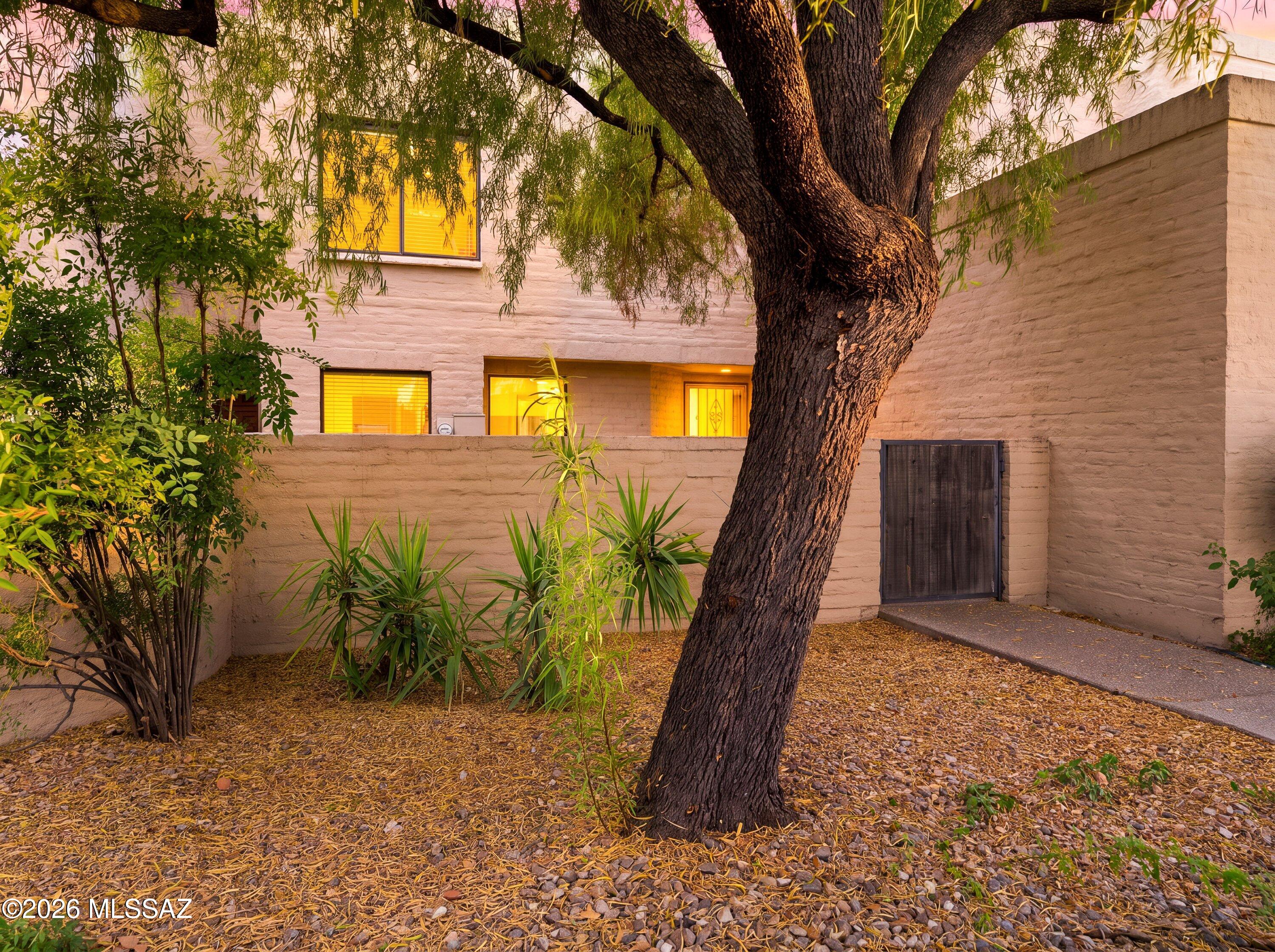 Tucson Racquet Club Th Resub - Residential