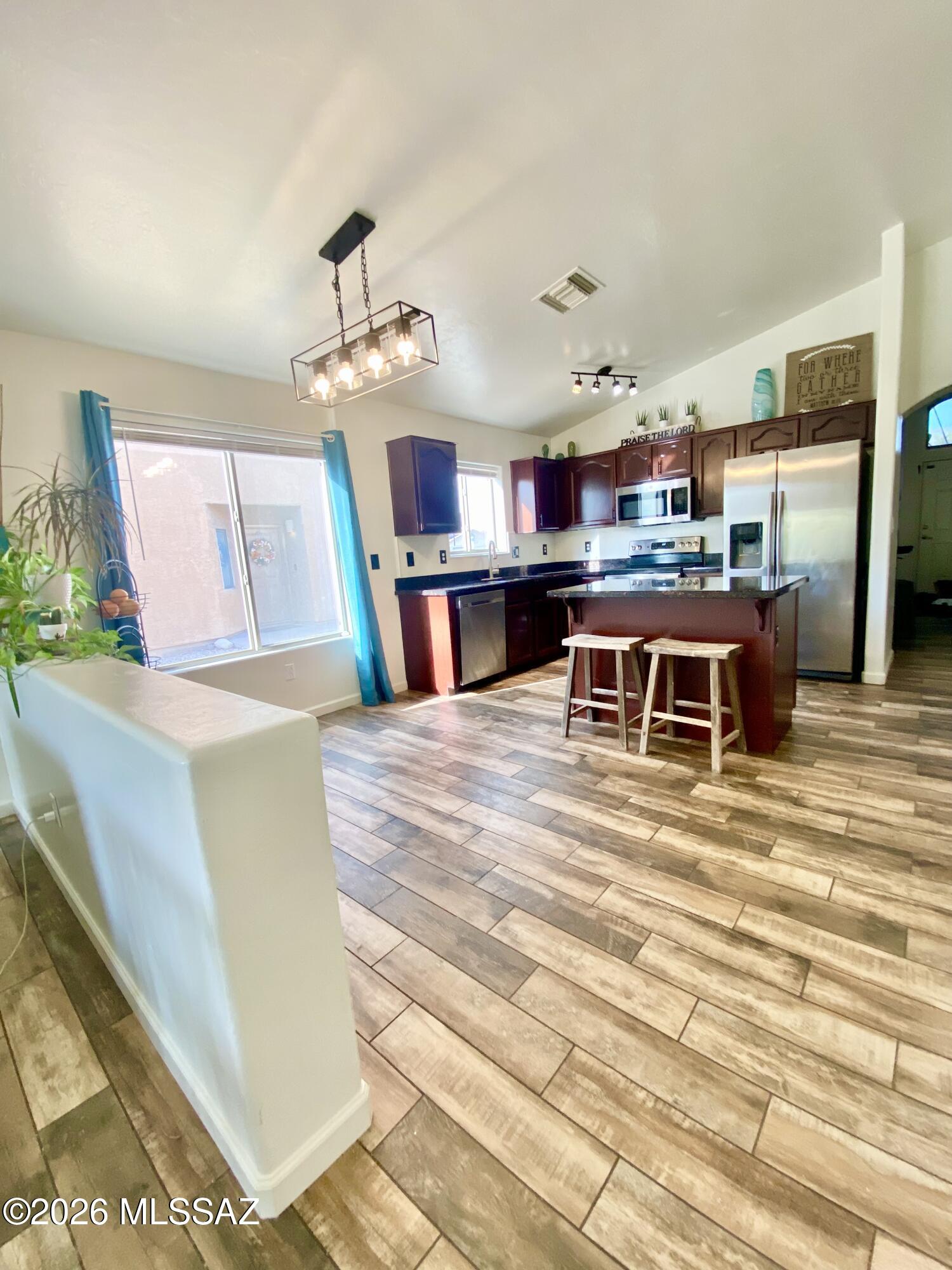 Twin Peaks Highland (1-119) - Residential