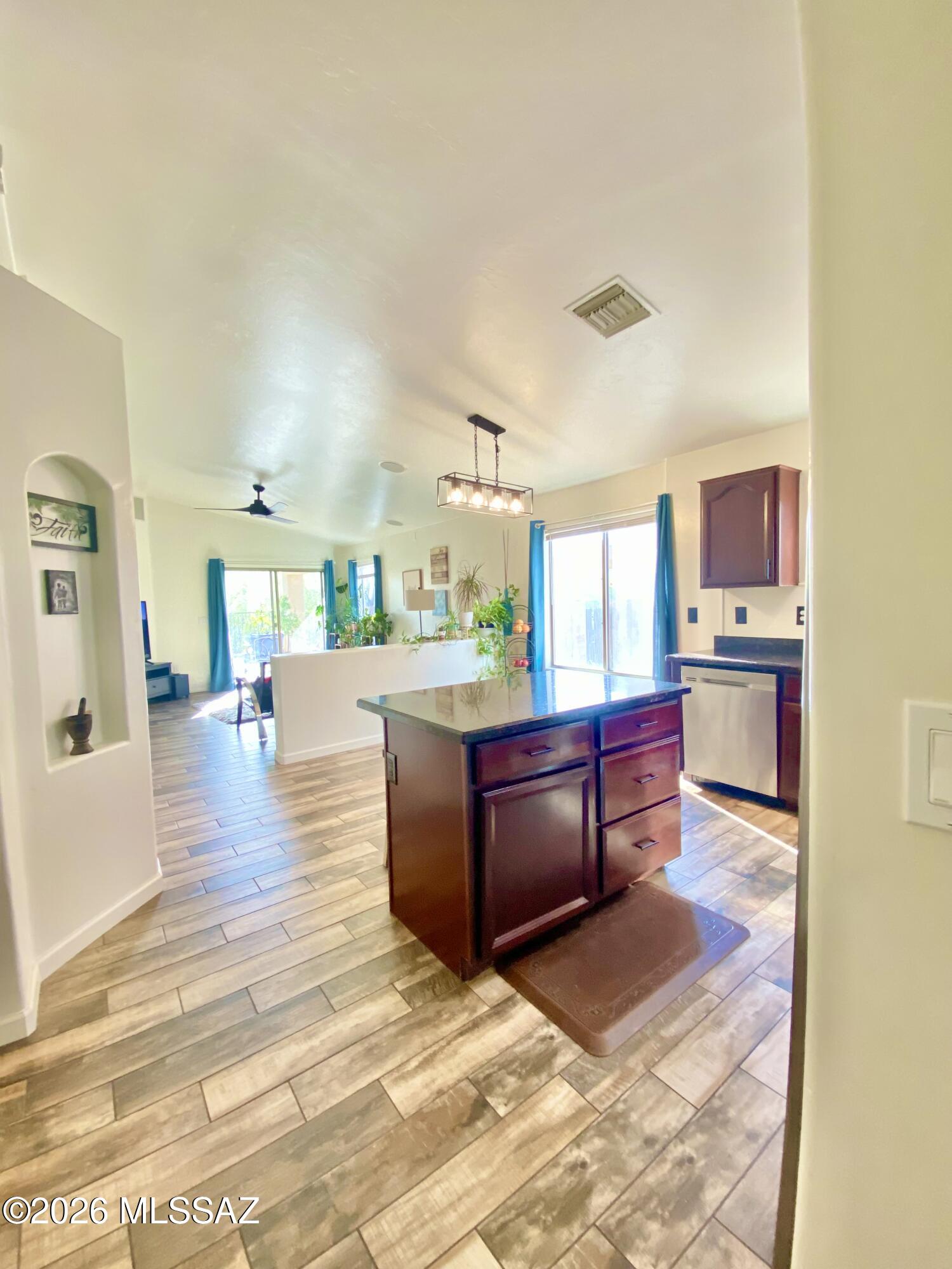 Twin Peaks Highland (1-119) - Residential