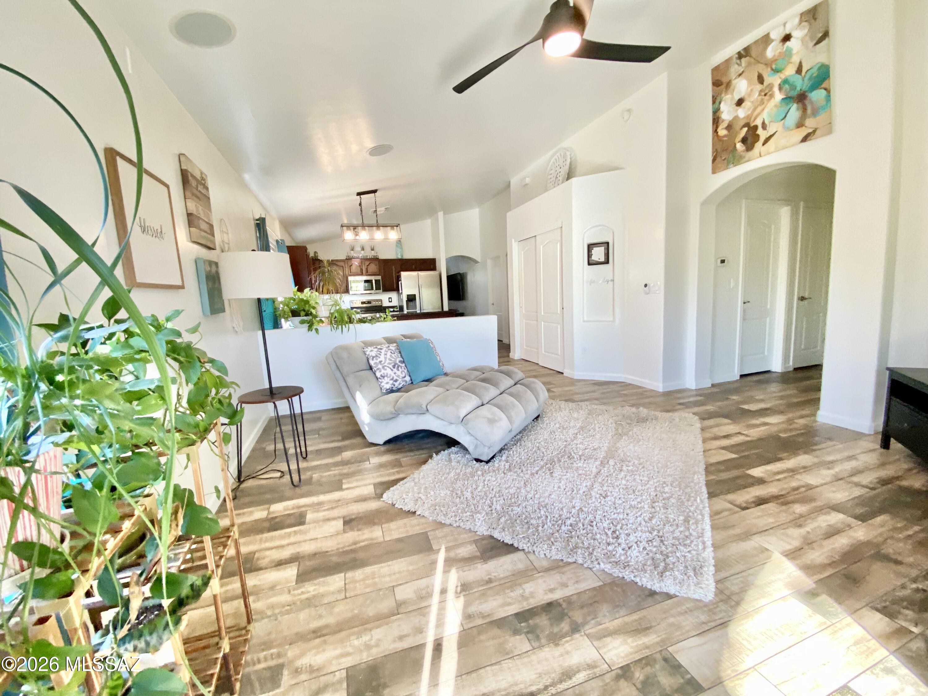 Twin Peaks Highland (1-119) - Residential