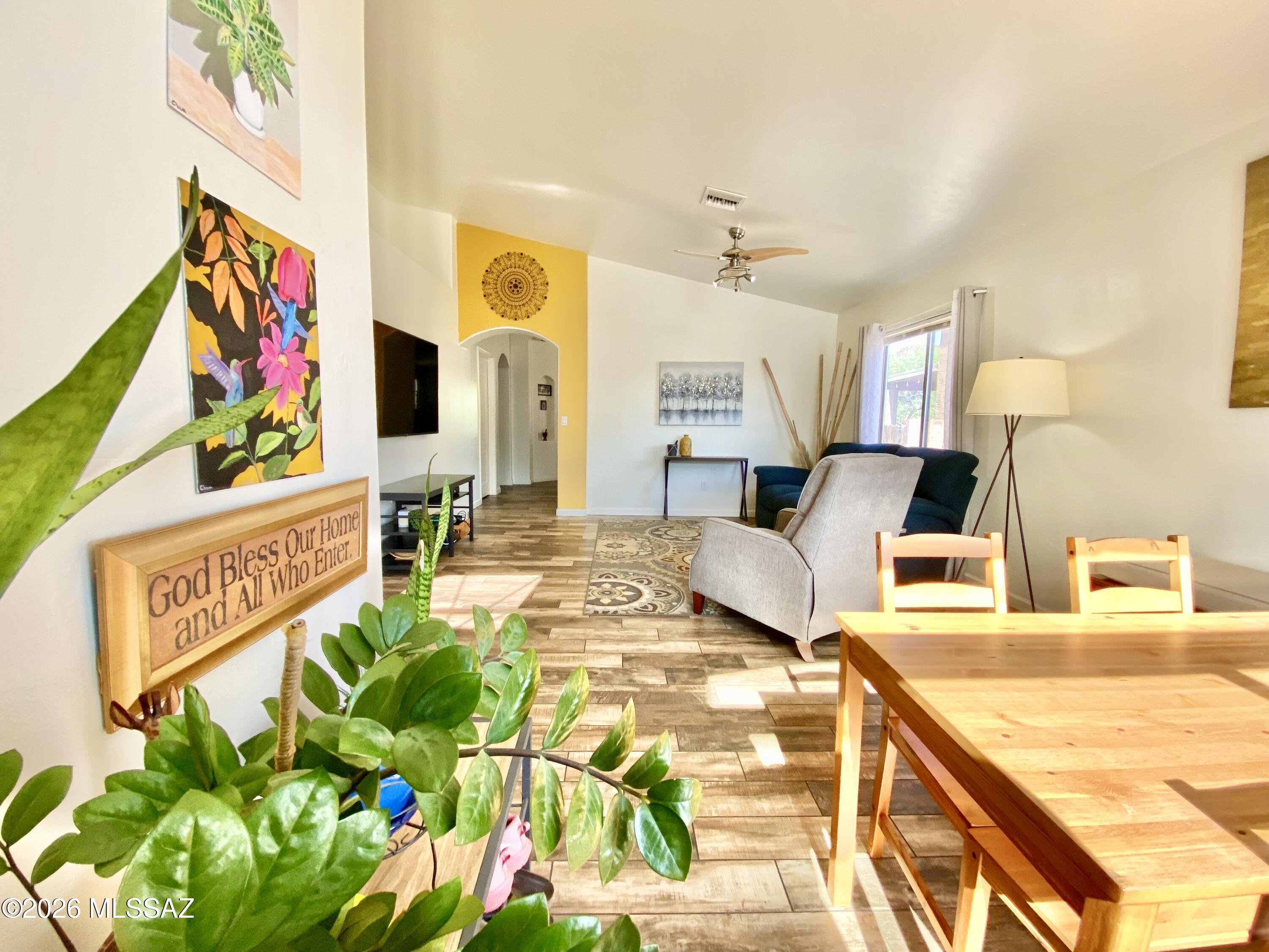Twin Peaks Highland (1-119) - Residential